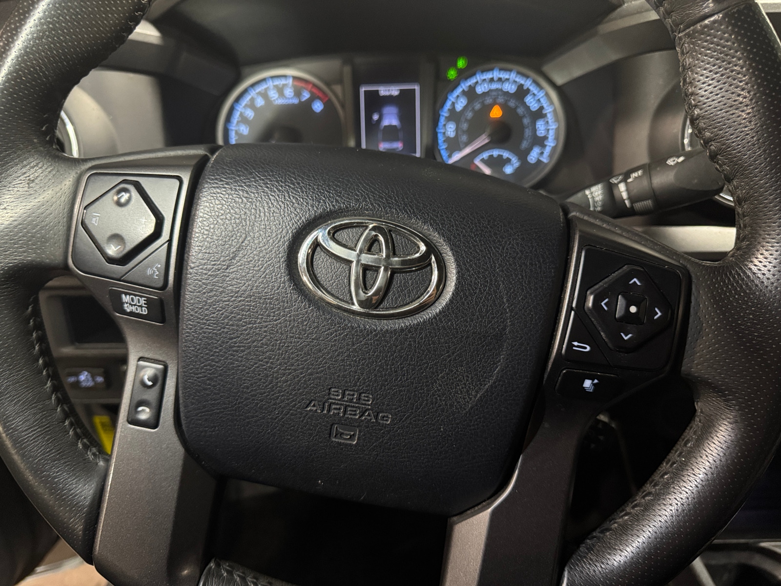 Thumbnail: 2017 Toyota Tacoma - 5