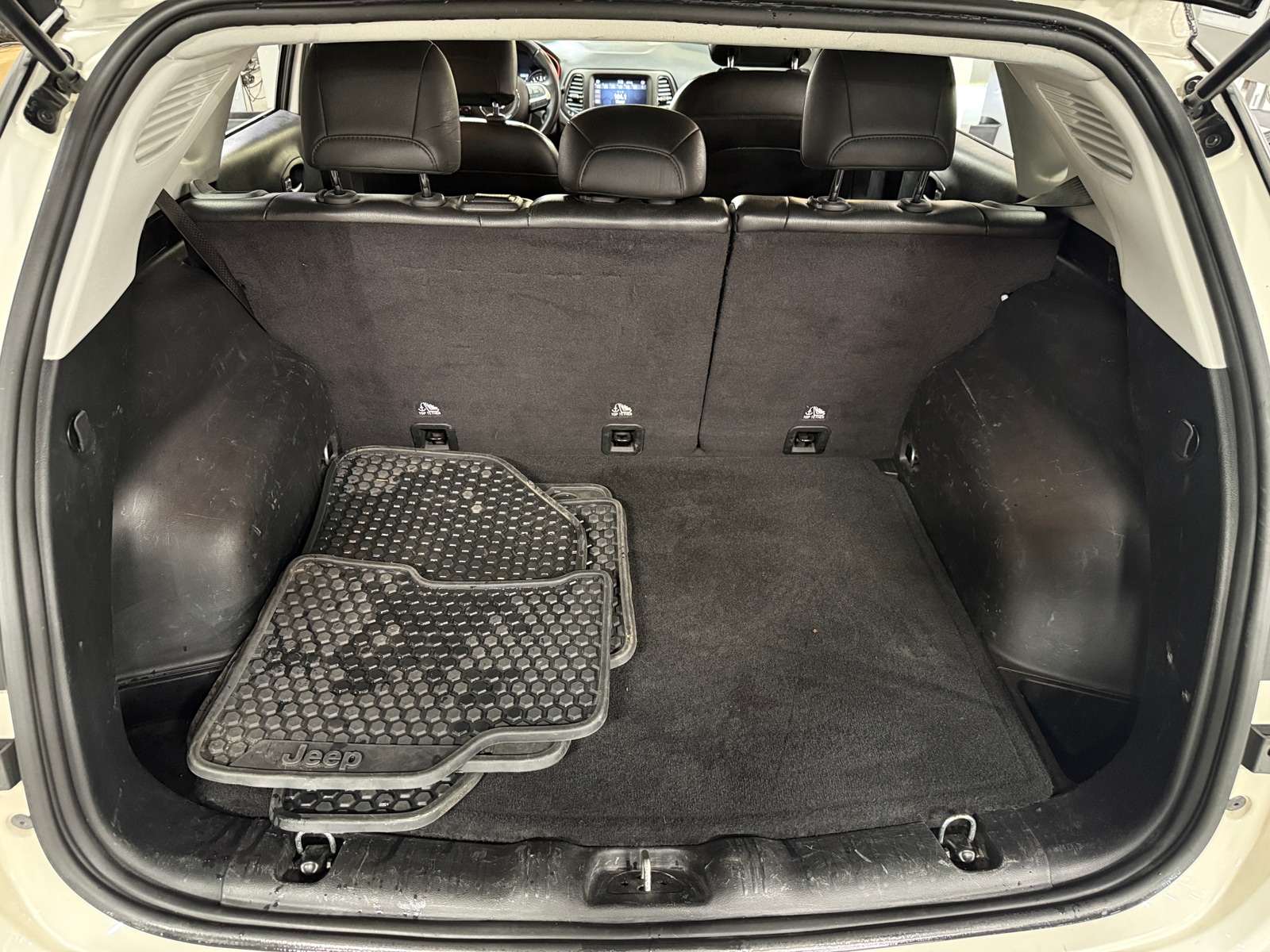 Thumbnail: 2019 Jeep Compass - 6