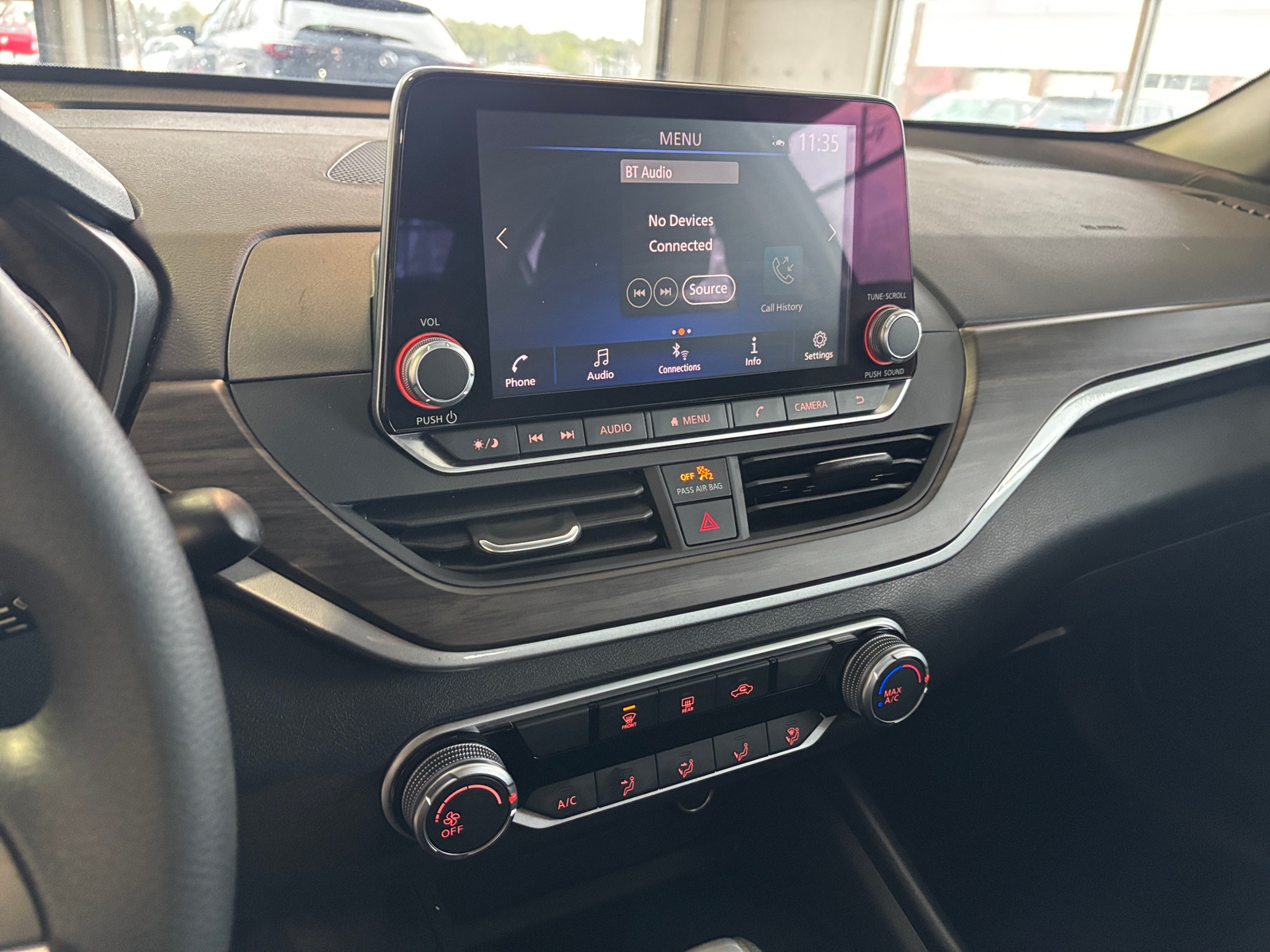 Thumbnail: 2025 Nissan Altima - 4