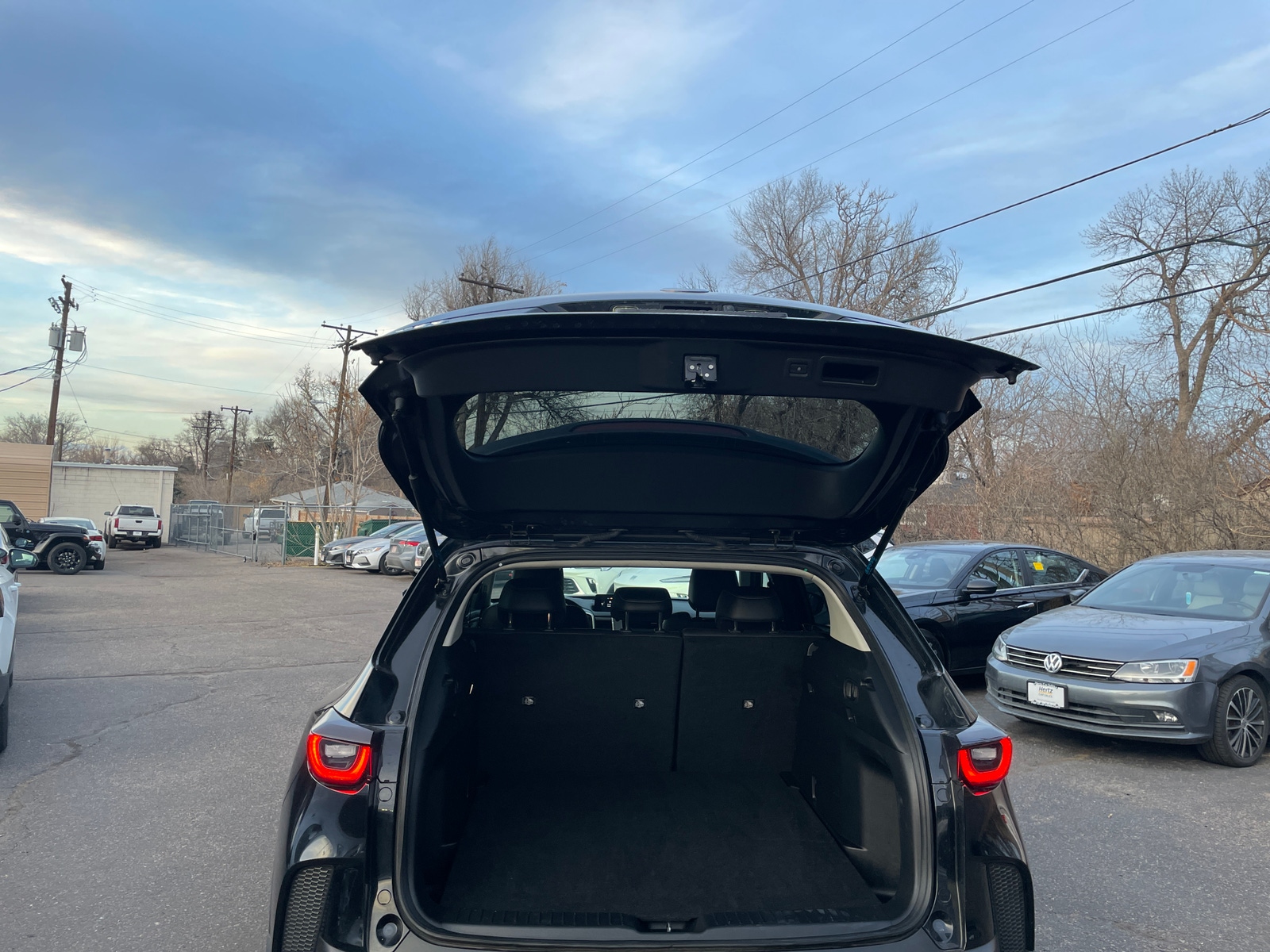 Thumbnail: 2025 Mazda CX-50 - 6