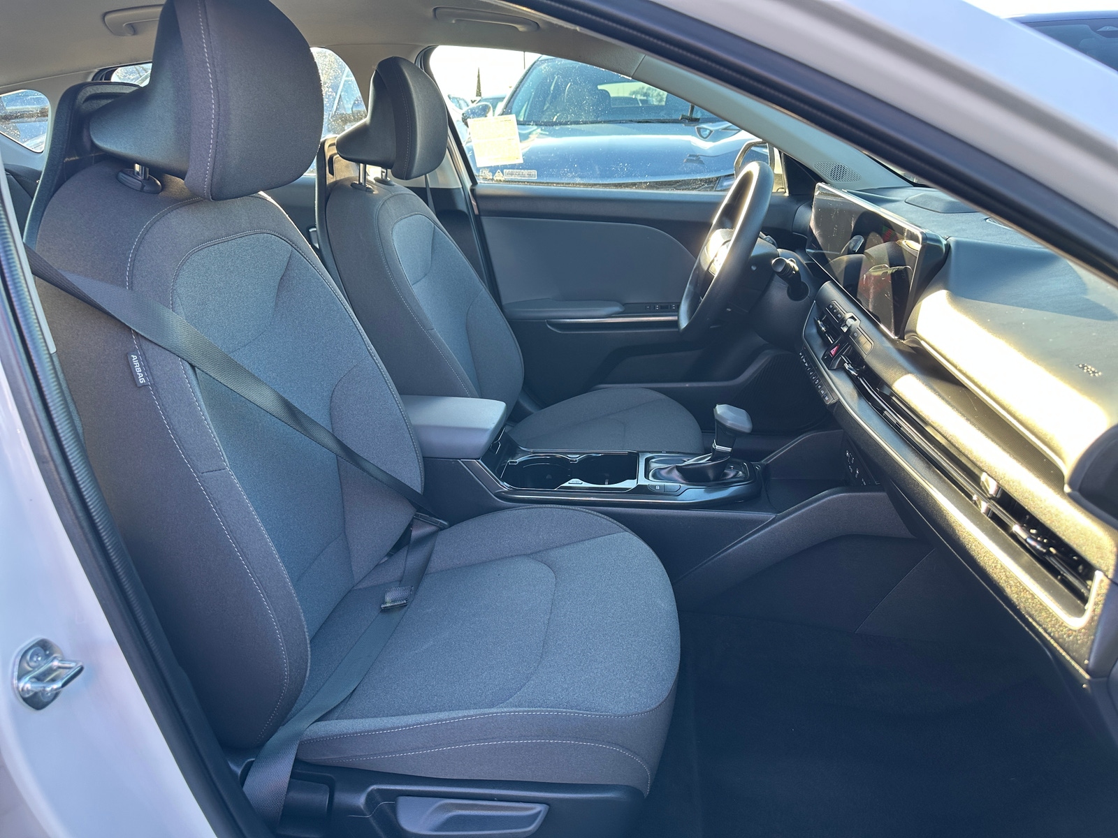 Thumbnail: 2025 Kia K4 - 2