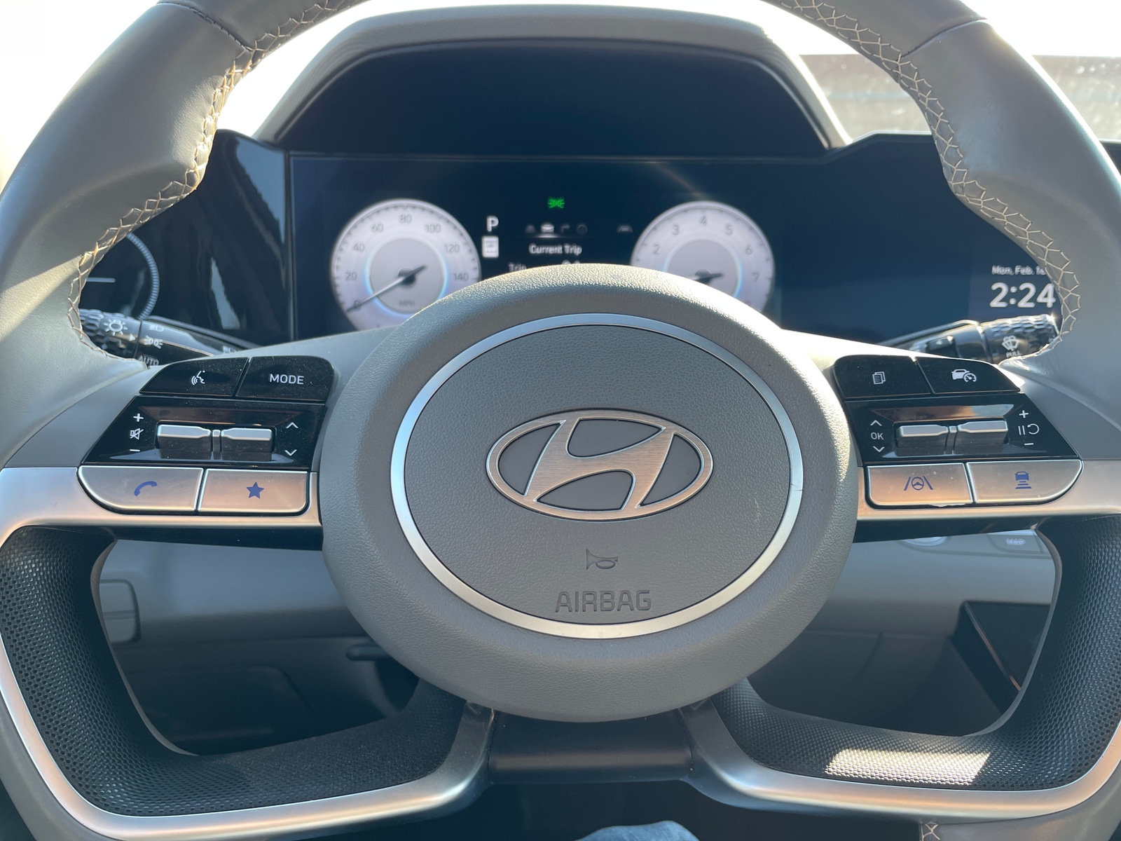 Thumbnail: 2025 Hyundai Elantra - 5