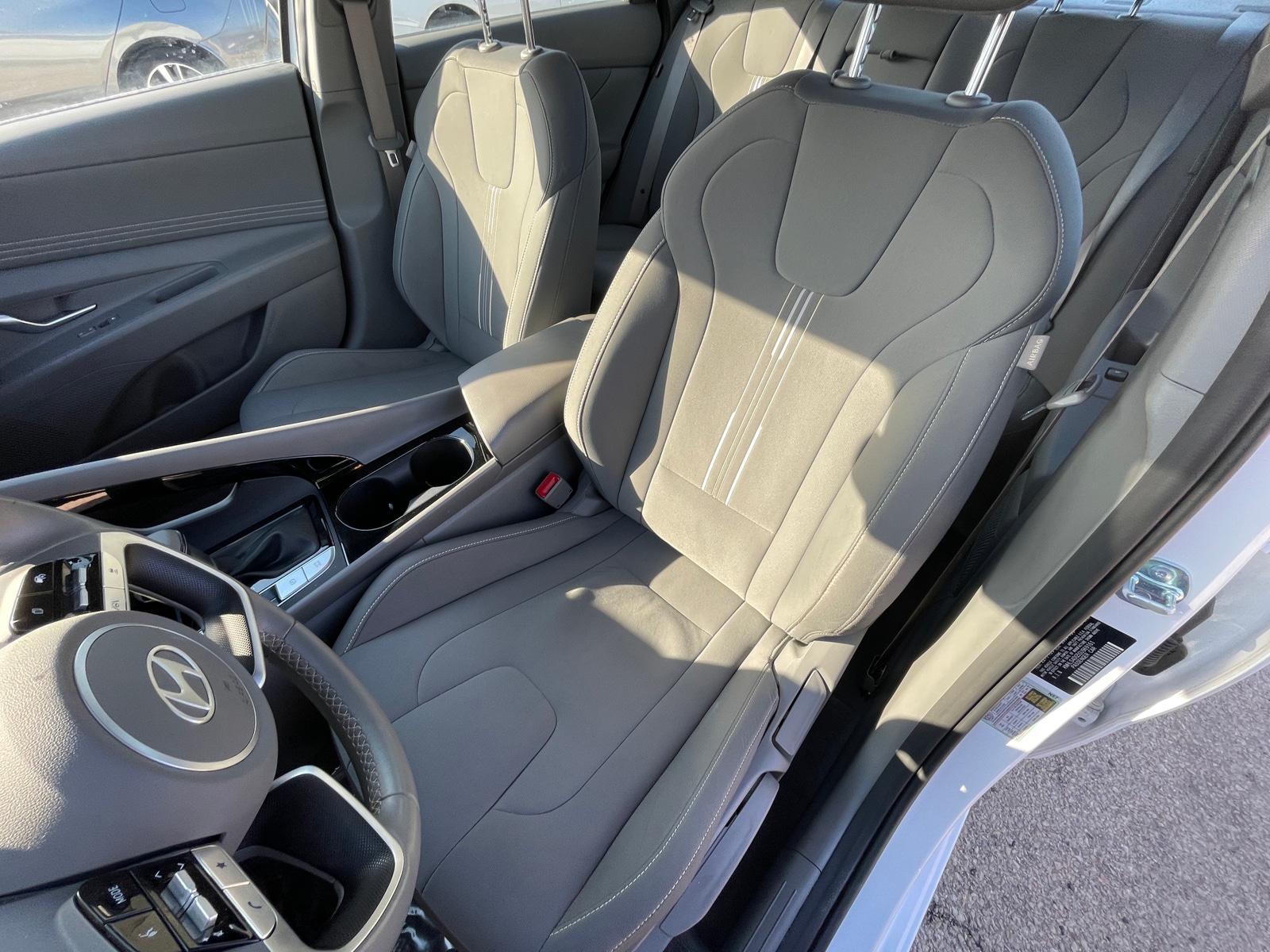 Thumbnail: 2025 Hyundai Elantra - 2