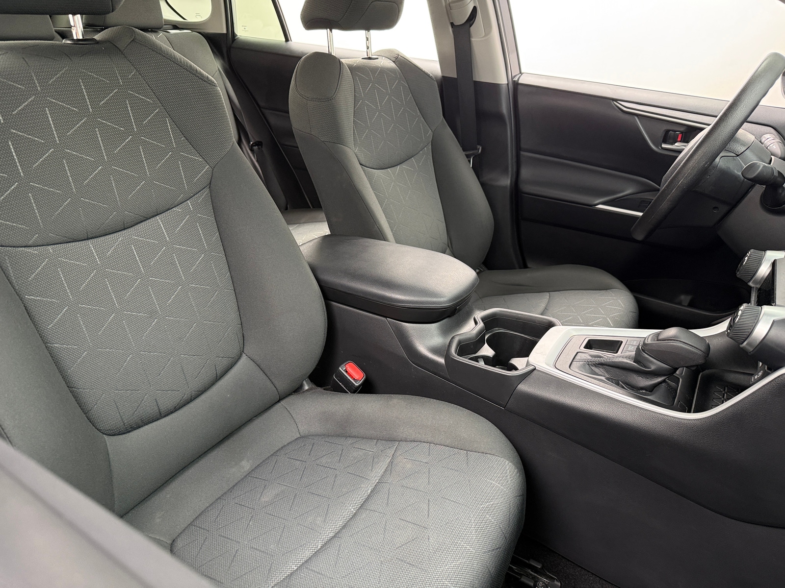 Thumbnail: 2021 Toyota RAV4 - 2