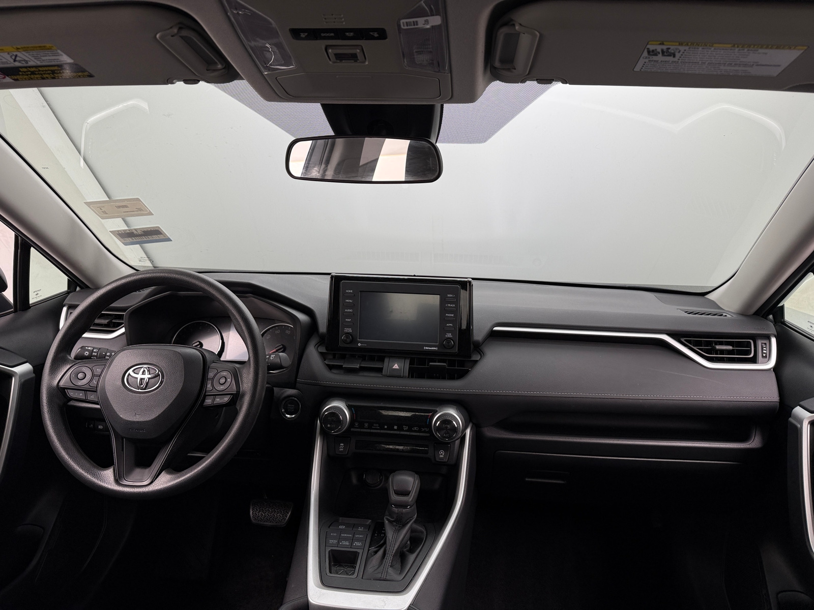 Thumbnail: 2021 Toyota RAV4 - 3