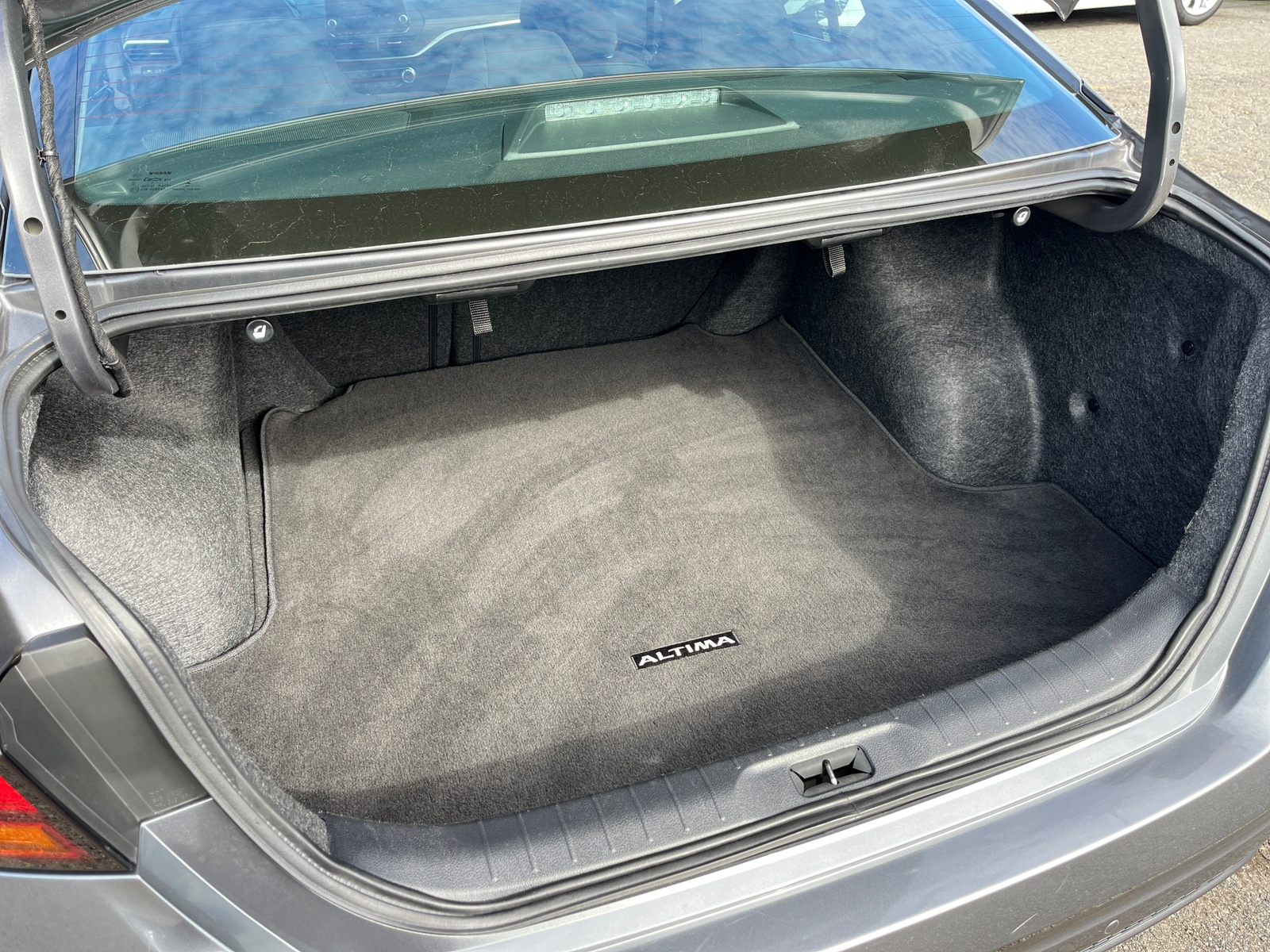 Thumbnail: 2025 Nissan Altima - 6