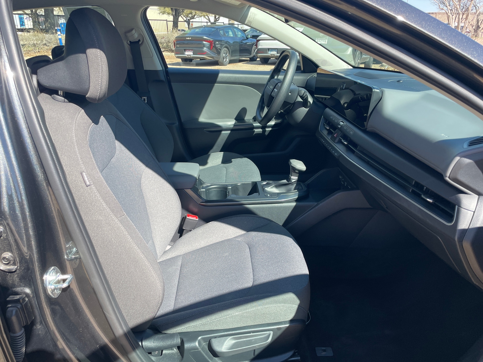 Thumbnail: 2025 Kia K4 - 2