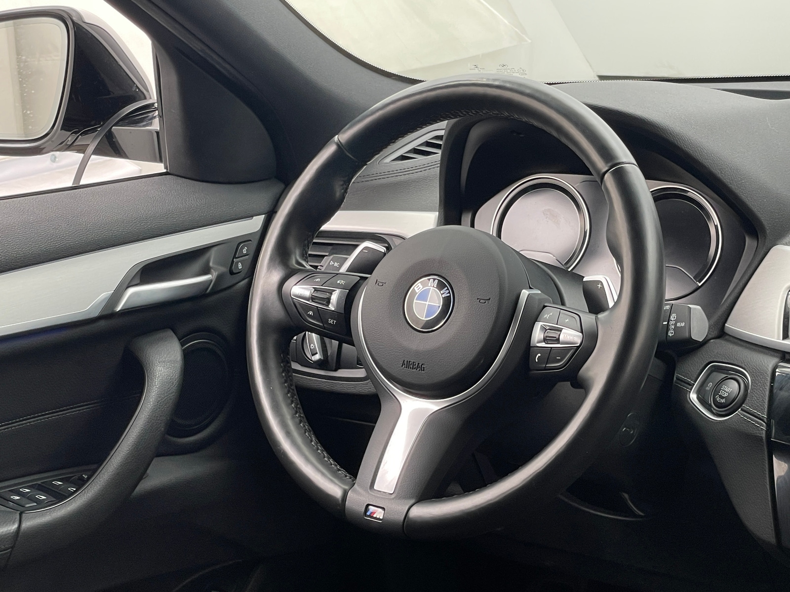 Thumbnail: 2022 BMW X2 - 4