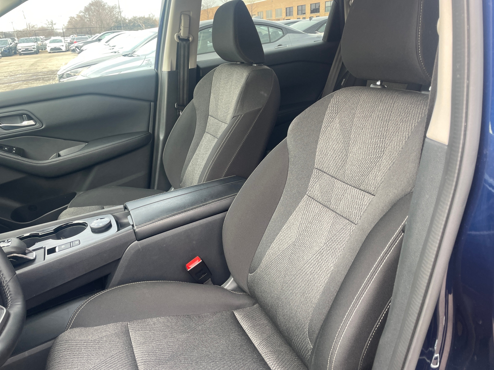 Thumbnail: 2025 Nissan Rogue - 2