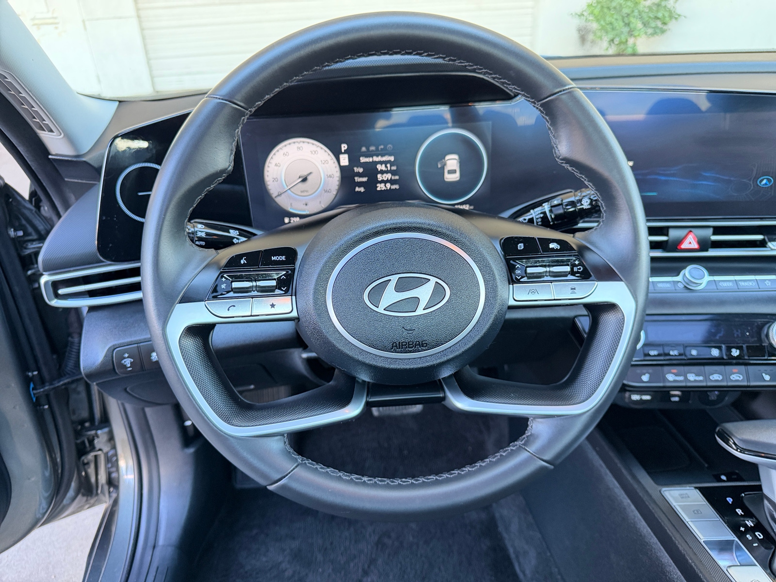 Thumbnail: 2025 Hyundai Elantra - 4