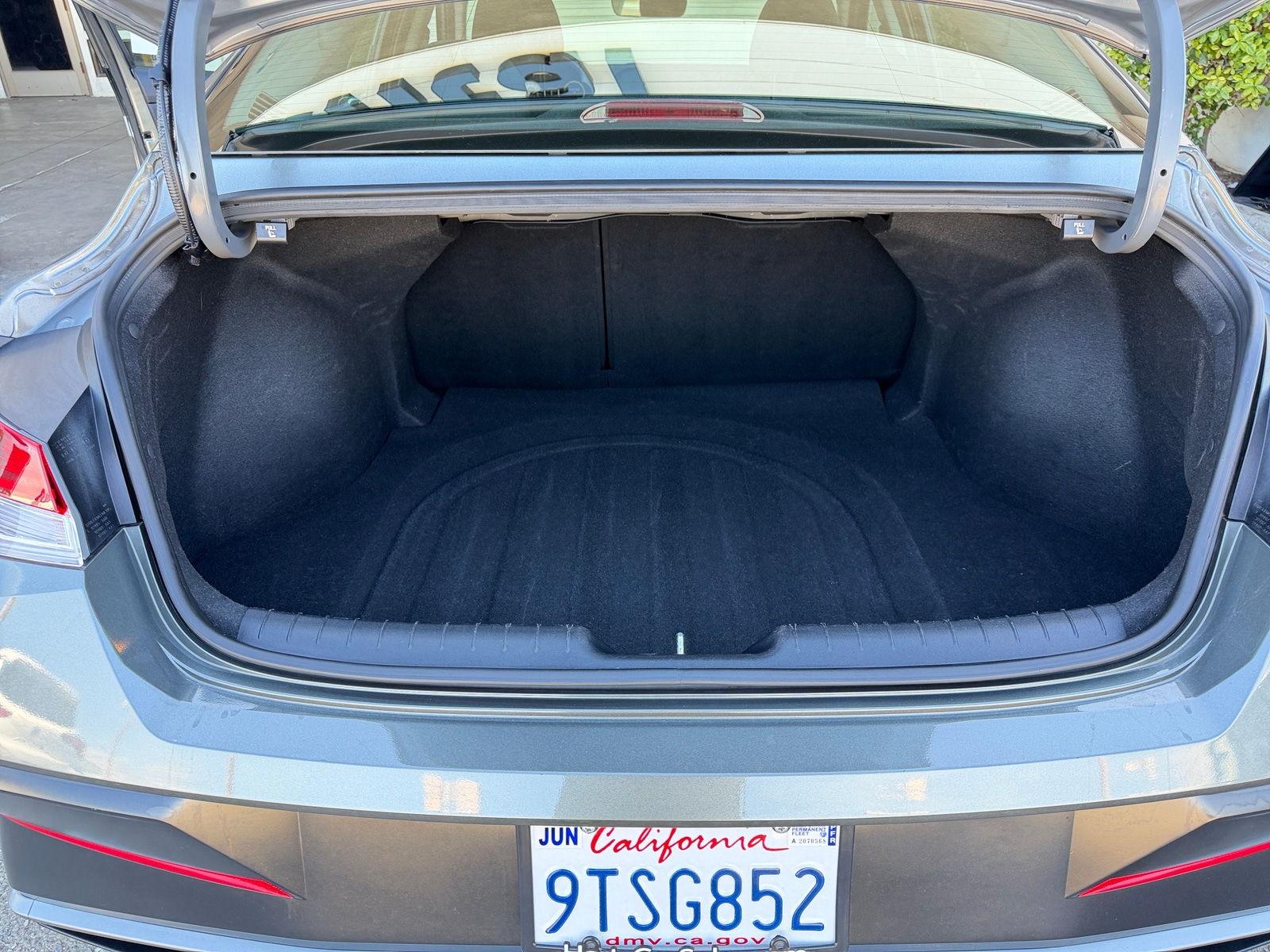 Thumbnail: 2025 Hyundai Elantra - 5