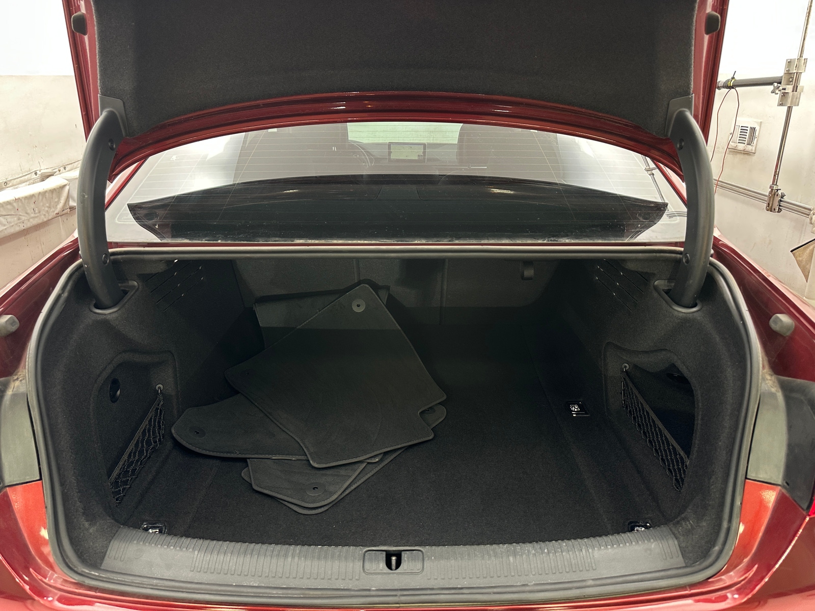 Thumbnail: 2018 Audi A4 - 6