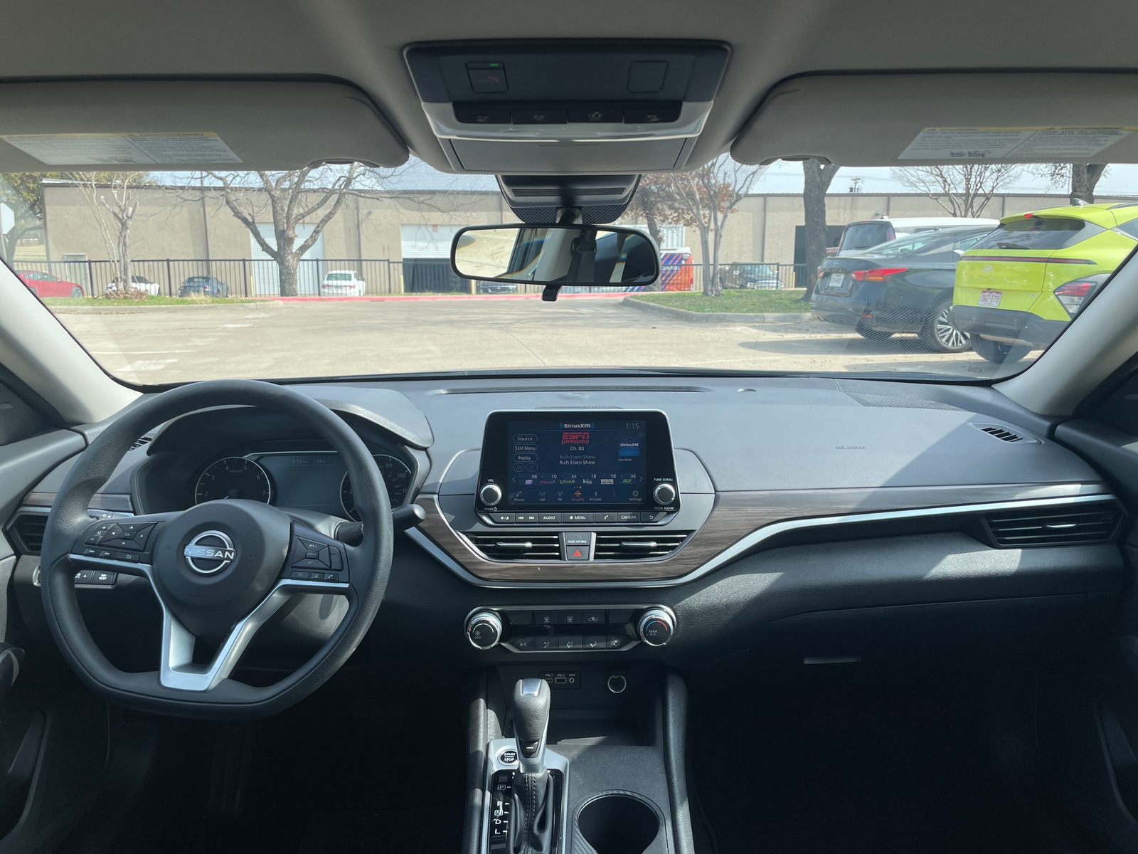 Thumbnail: 2025 Nissan Altima - 3