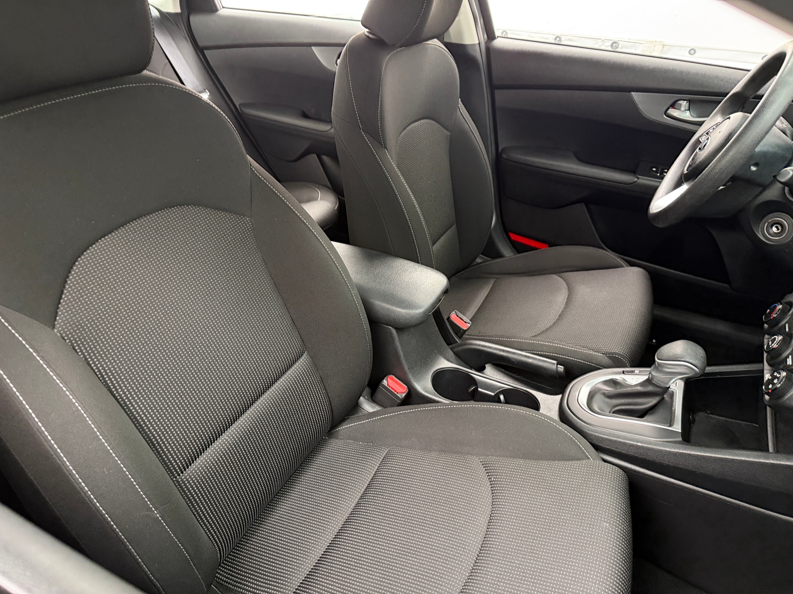 Thumbnail: 2021 Kia Forte - 2