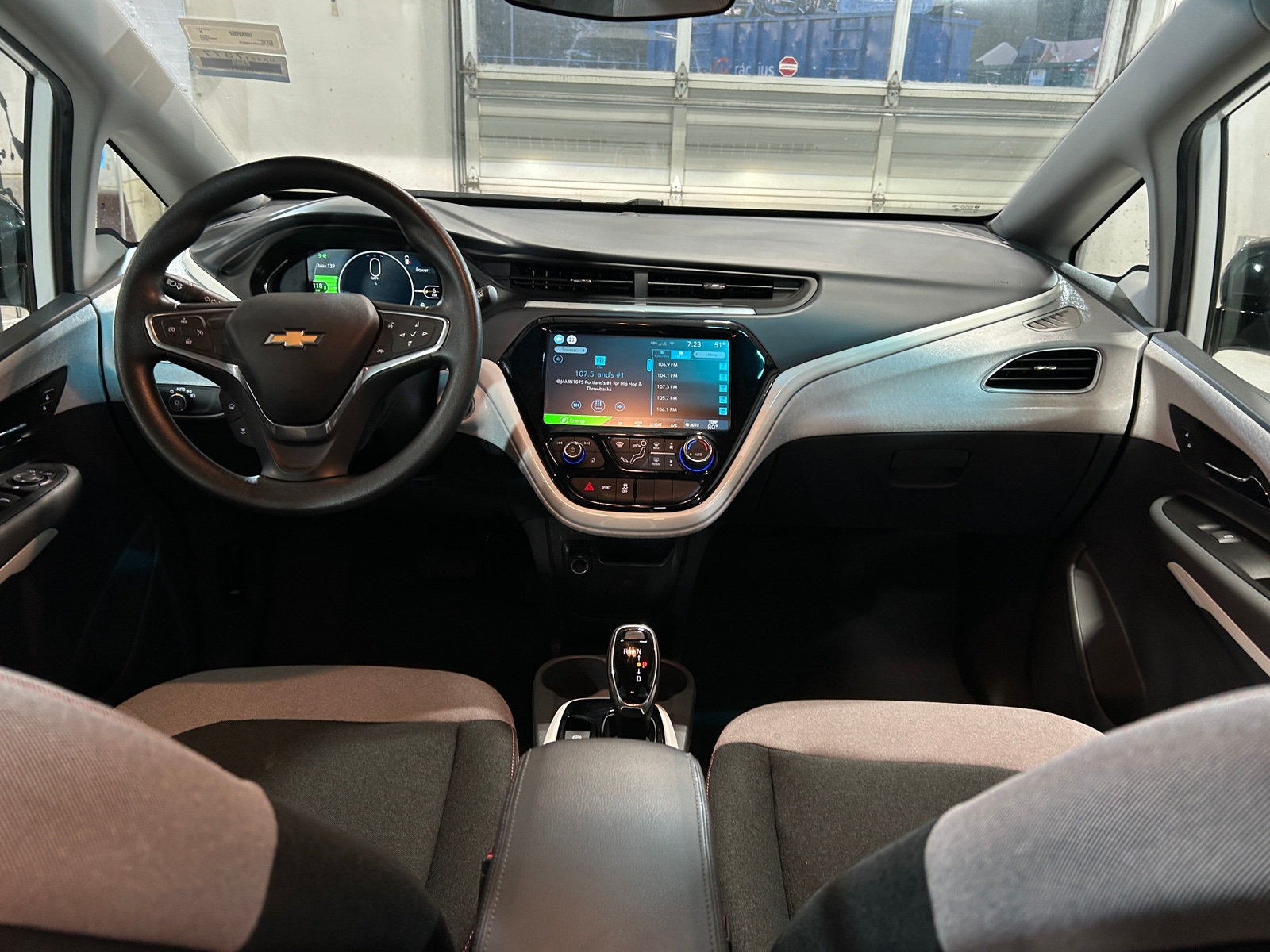 Thumbnail: 2019 Chevrolet Bolt EV - 3