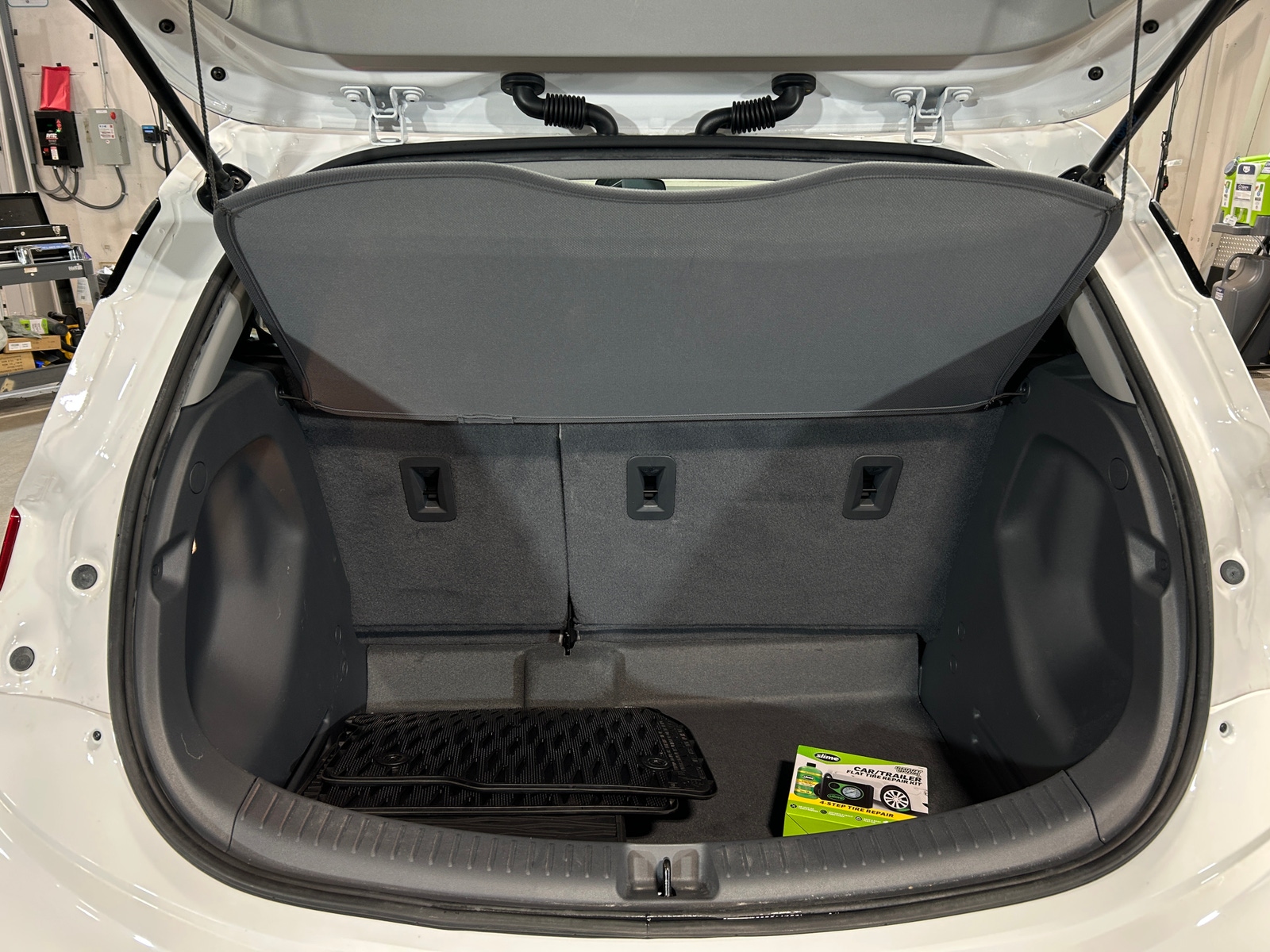 Thumbnail: 2019 Chevrolet Bolt EV - 7