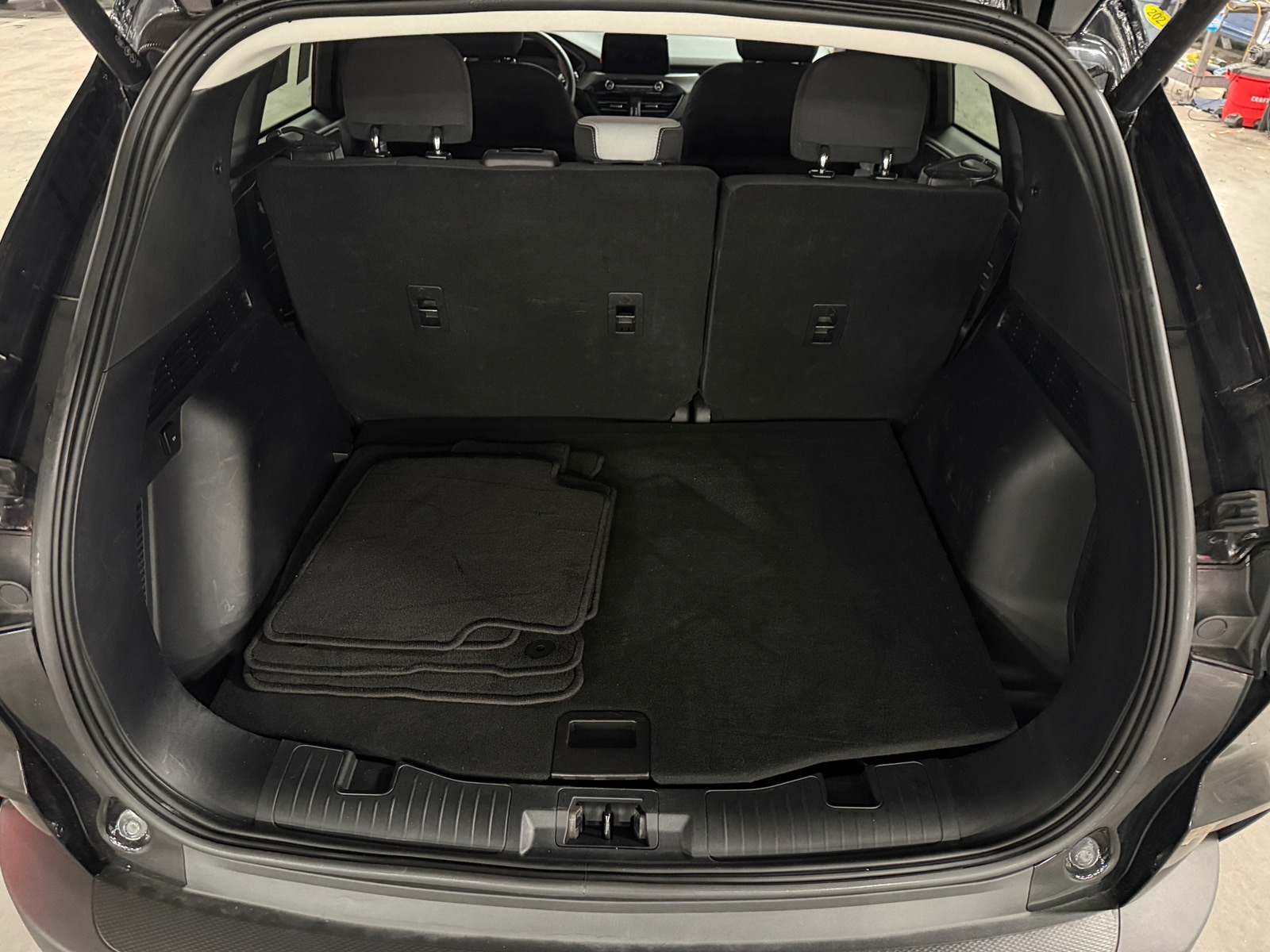 Thumbnail: 2024 Ford Escape - 7