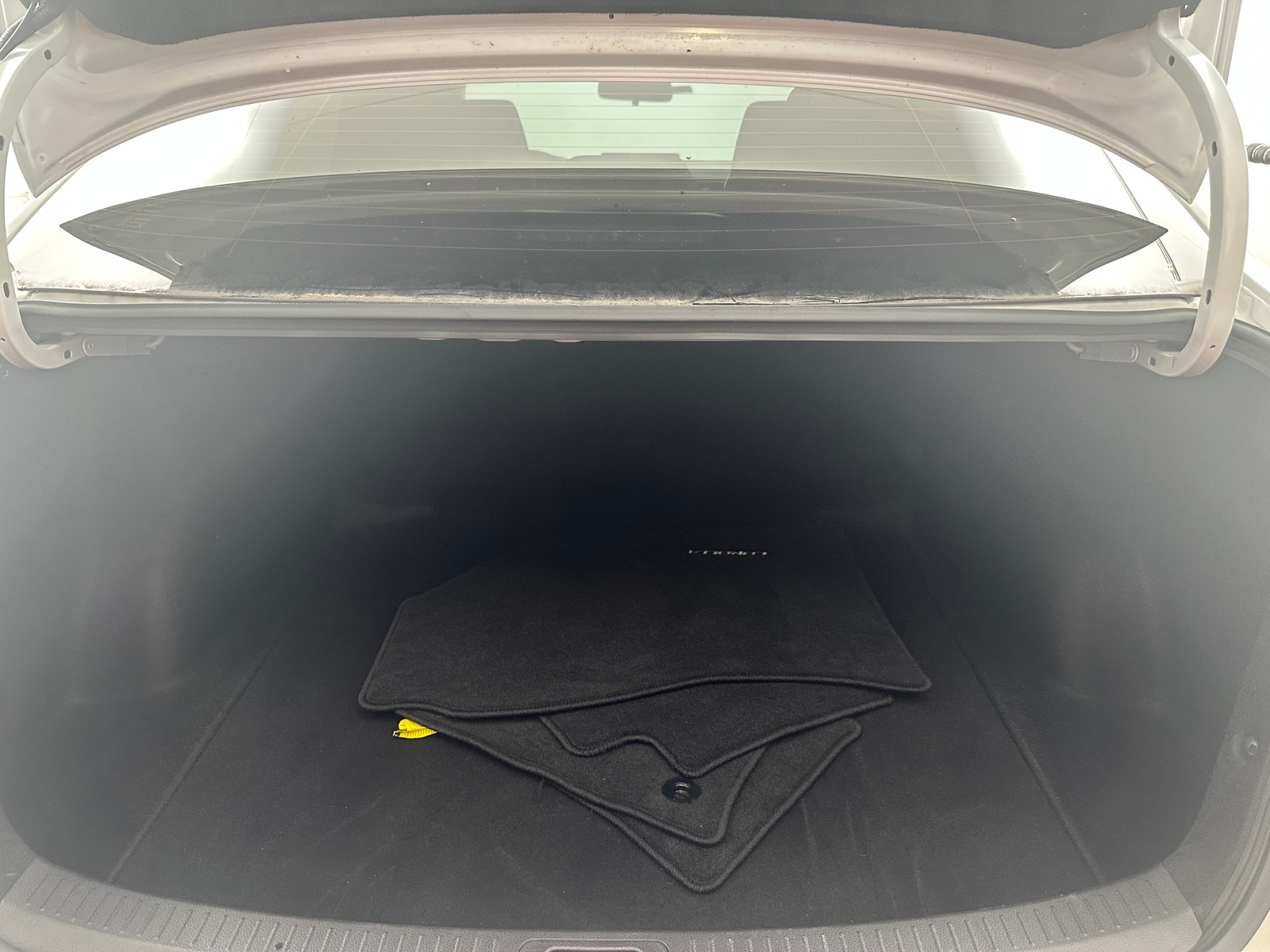 Thumbnail: 2023 Toyota Corolla - 7