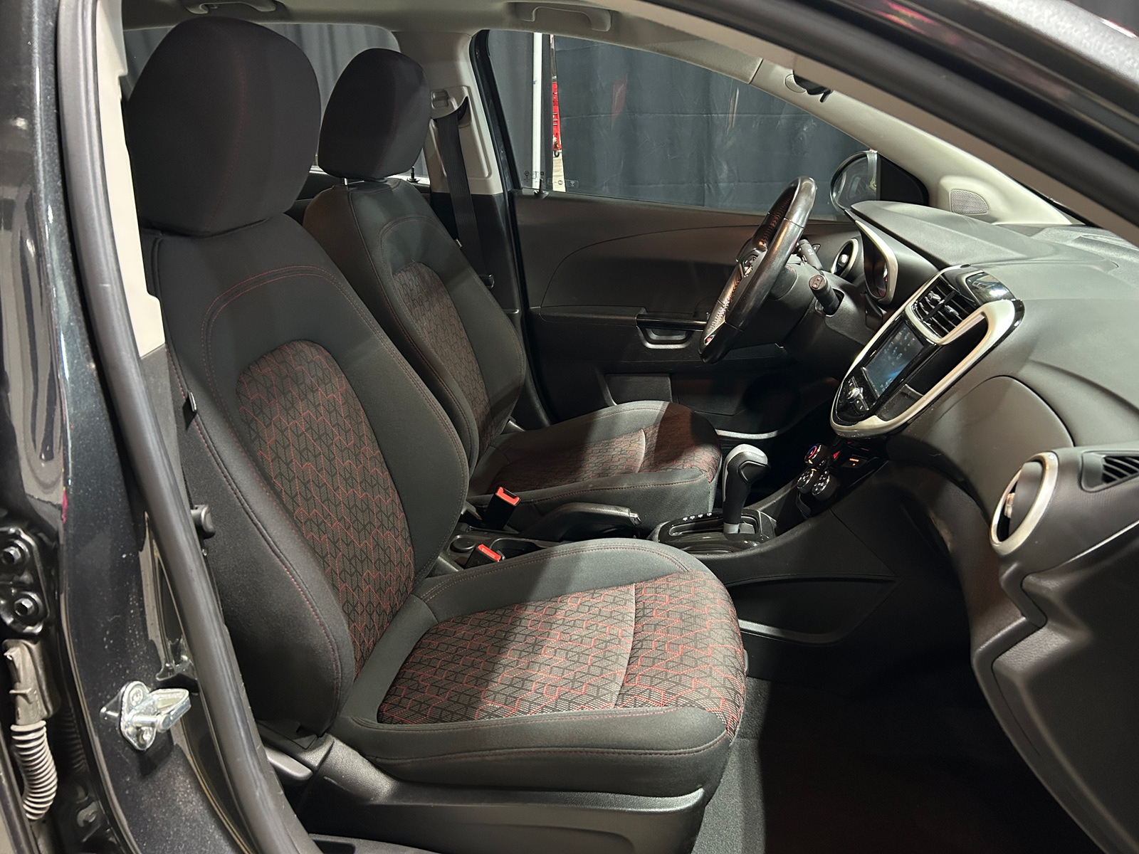 Thumbnail: 2017 Chevrolet Sonic - 2