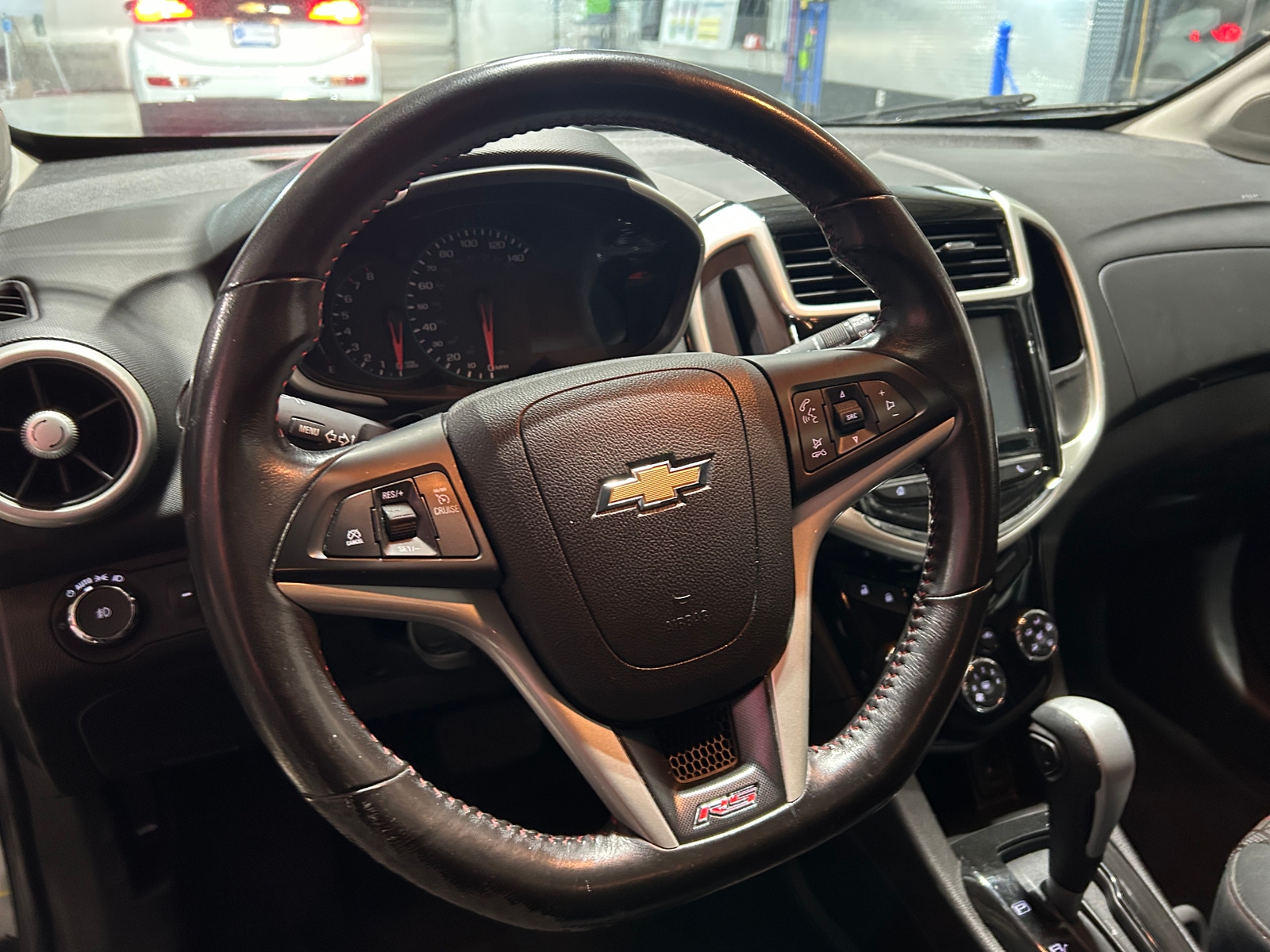 Thumbnail: 2017 Chevrolet Sonic - 5