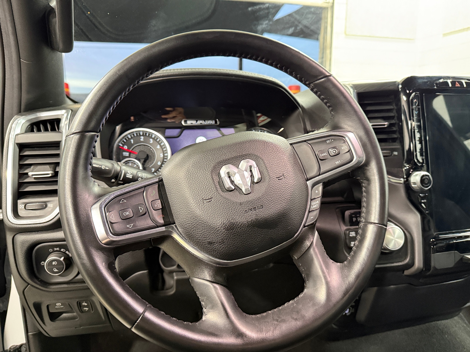 Thumbnail: 2024 RAM 1500 - 4