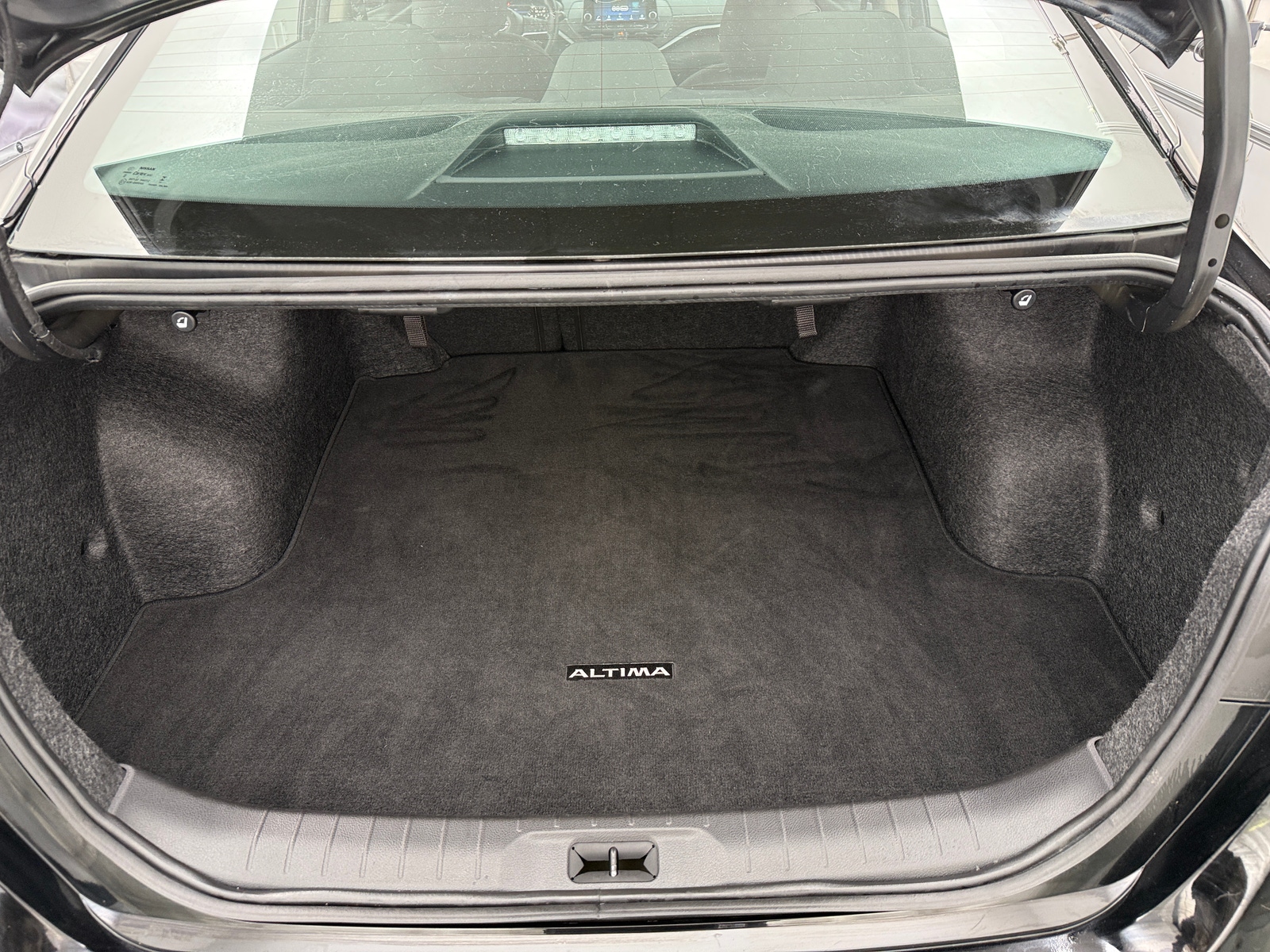 Thumbnail: 2024 Nissan Altima - 7