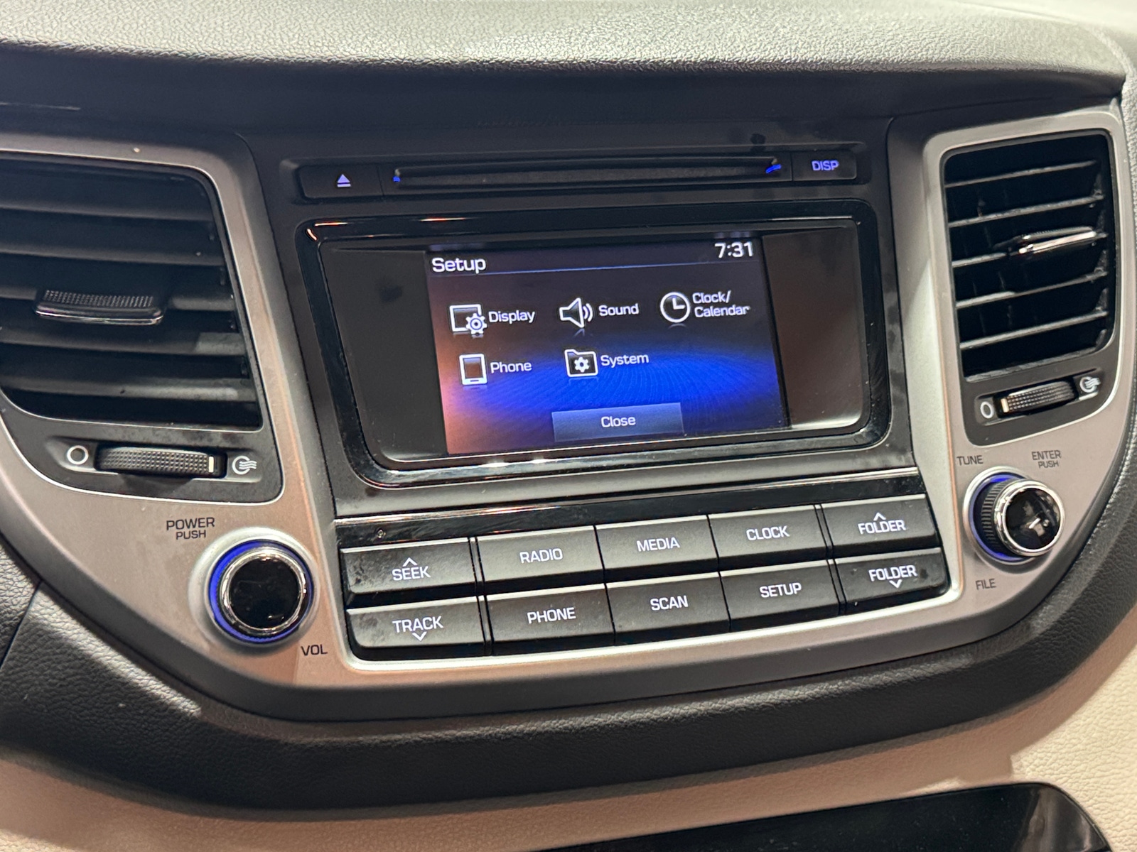 Thumbnail: 2018 Hyundai Tucson - 4