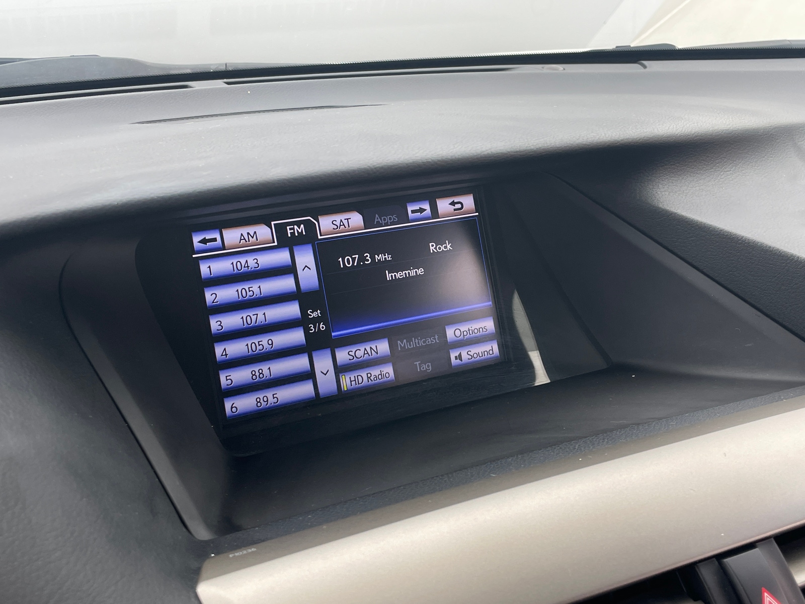 Thumbnail: 2013 Lexus RX - 4