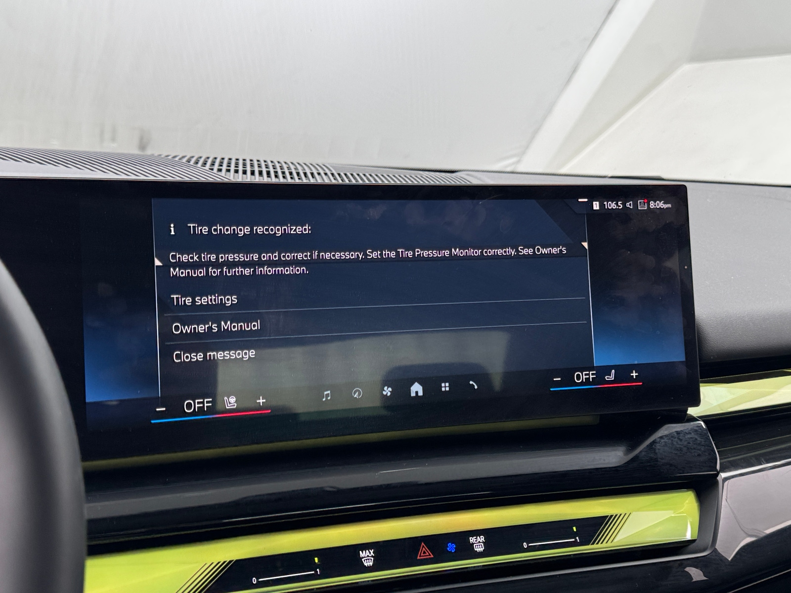 Thumbnail: 2025 BMW i5 - 3