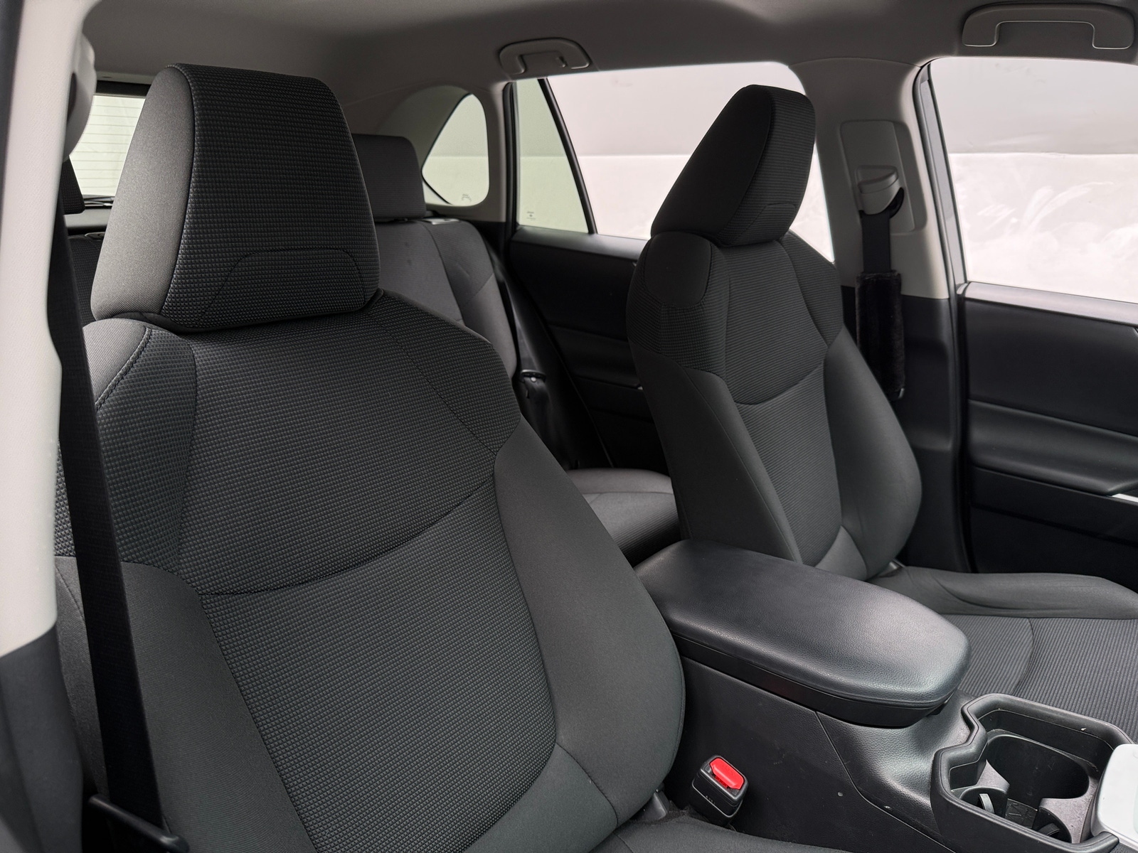 Thumbnail: 2021 Toyota RAV4 - 2