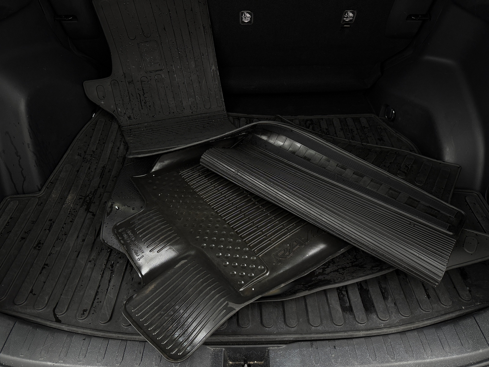 Thumbnail: 2021 Toyota RAV4 - 7