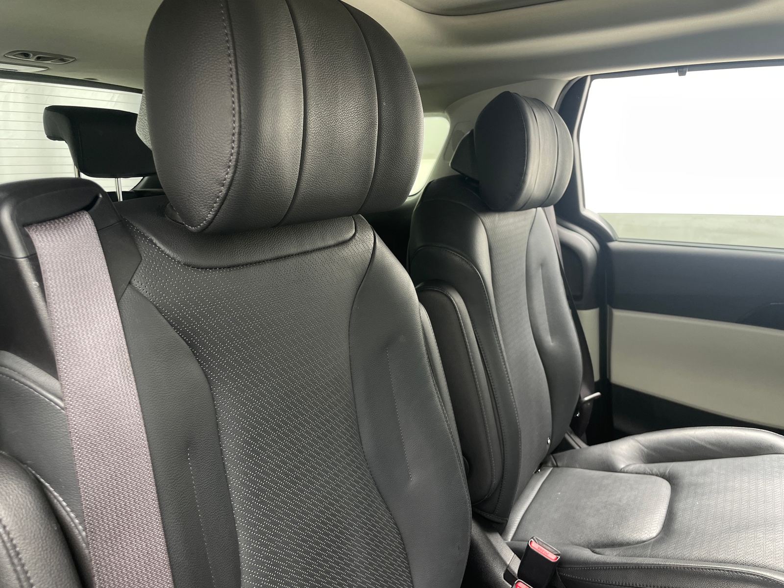 Thumbnail: 2024 Kia Carnival - 5