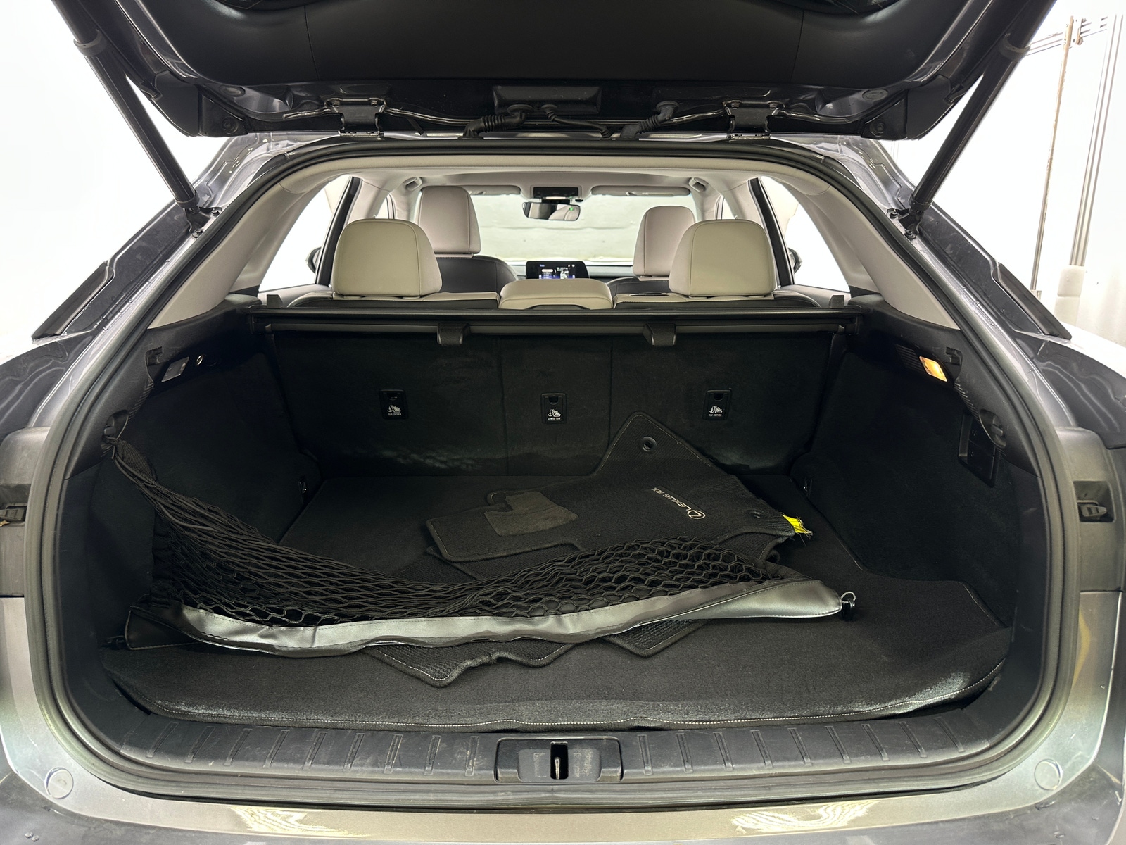 Thumbnail: 2017 Lexus RX - 7