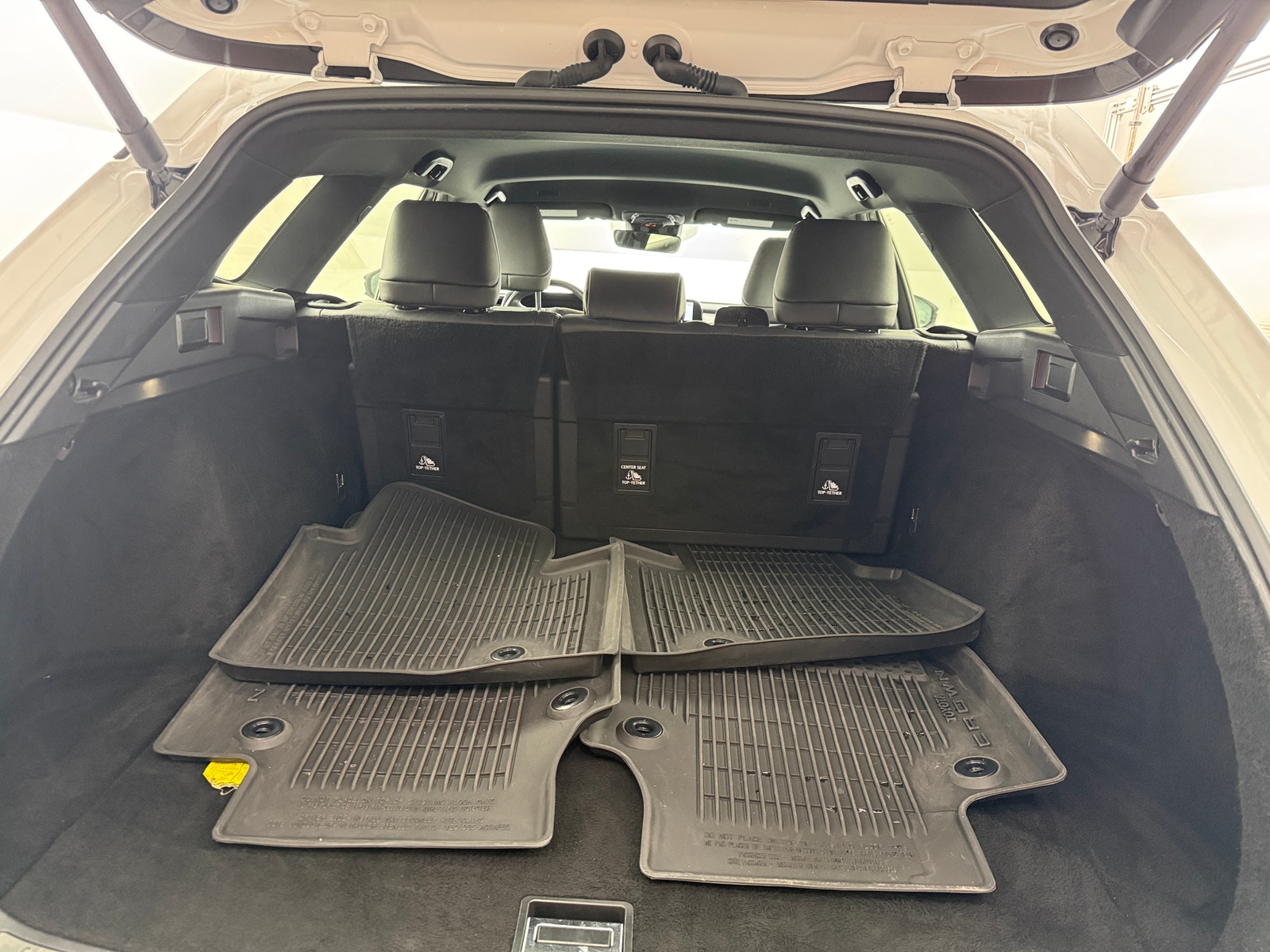 Thumbnail: 2025 Toyota Crown Signia - 6