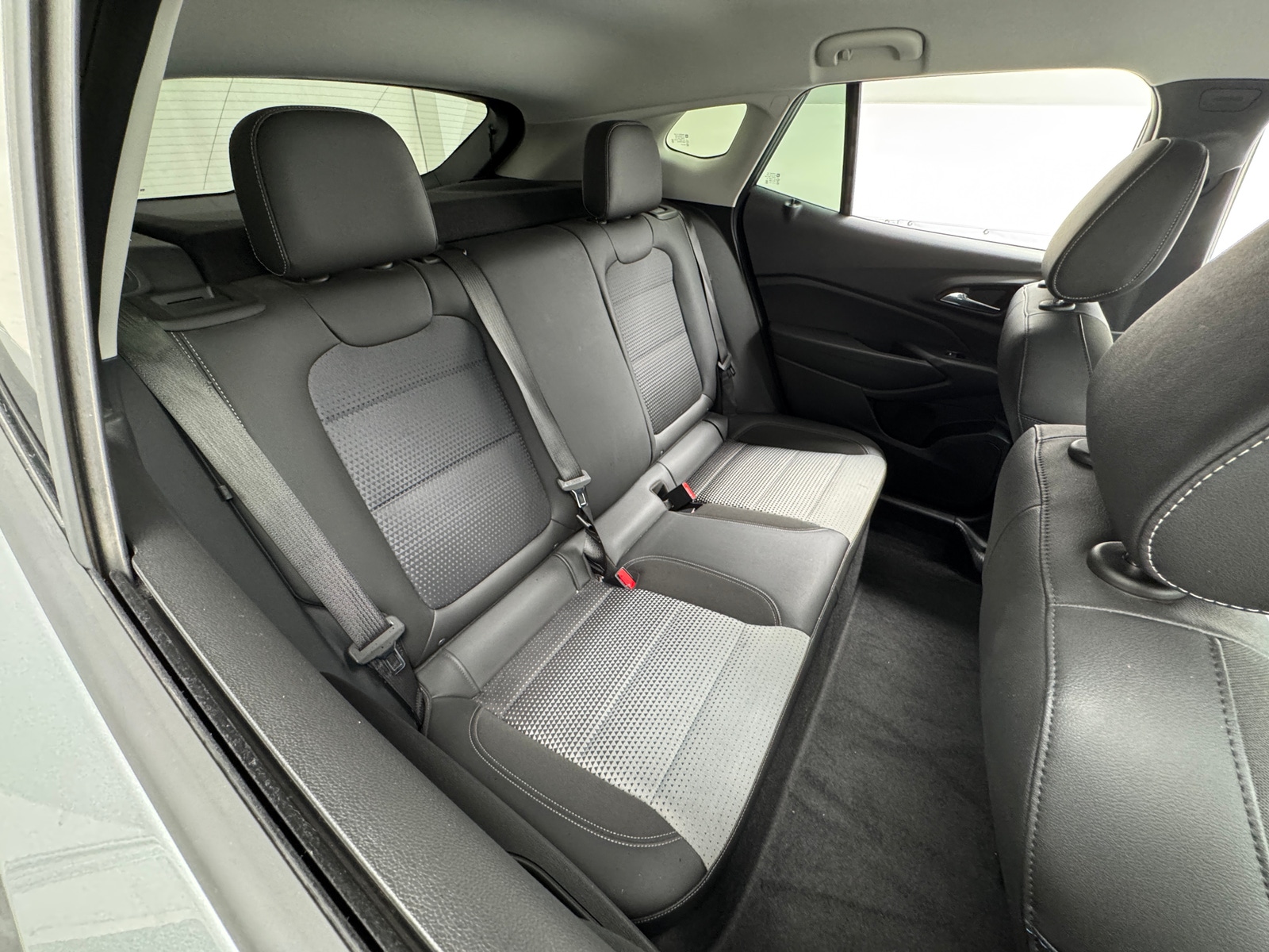 Thumbnail: 2025 Chevrolet Trax - 6