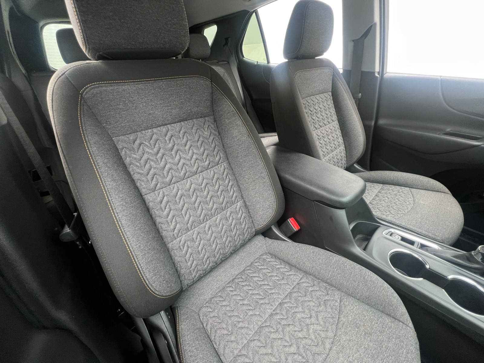 Thumbnail: 2023 Chevrolet Equinox - 2