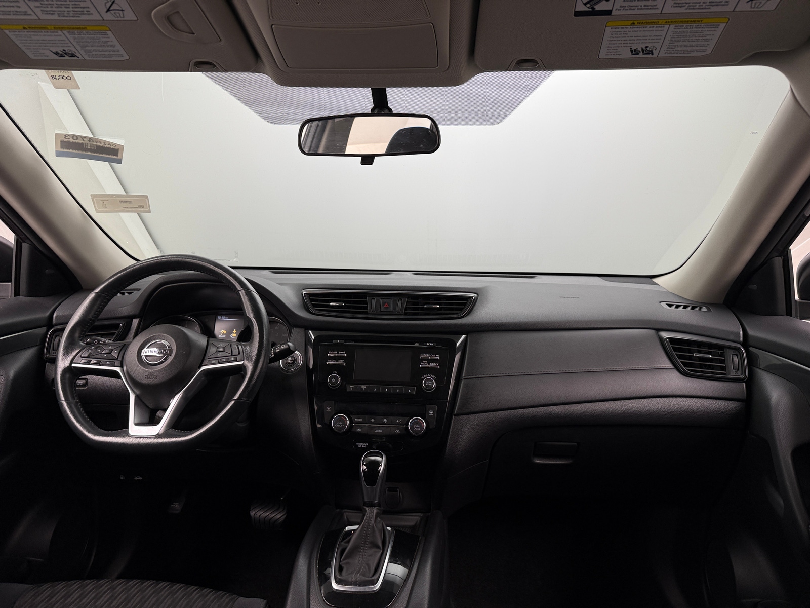 Thumbnail: 2017 Nissan Rogue - 3