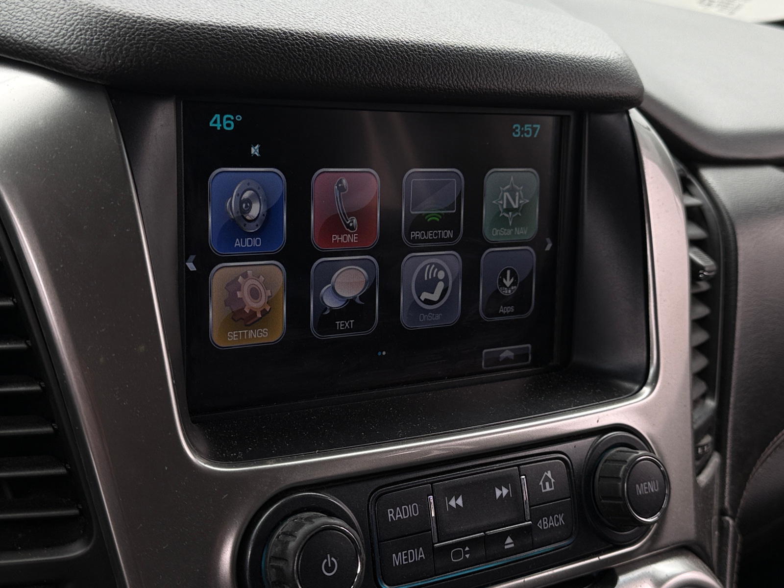 Thumbnail: 2019 Chevrolet Tahoe - 4