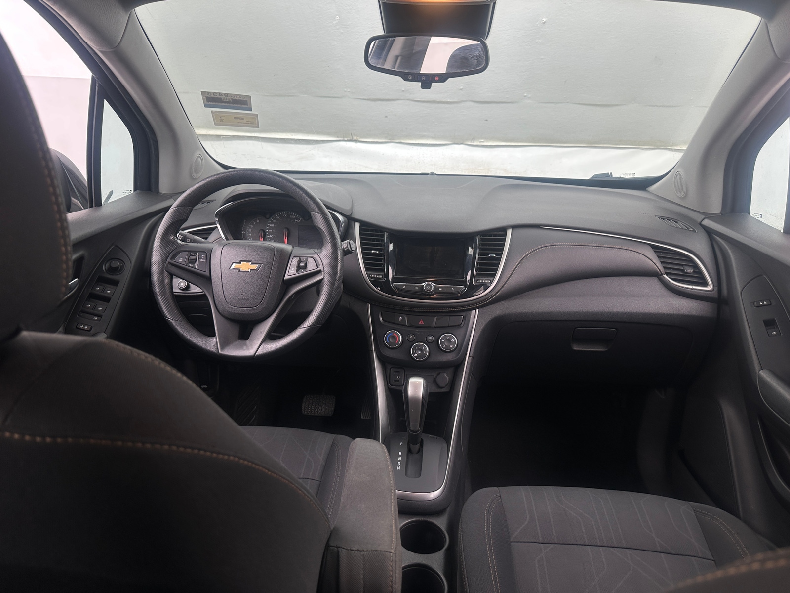 Thumbnail: 2018 Chevrolet Trax - 3