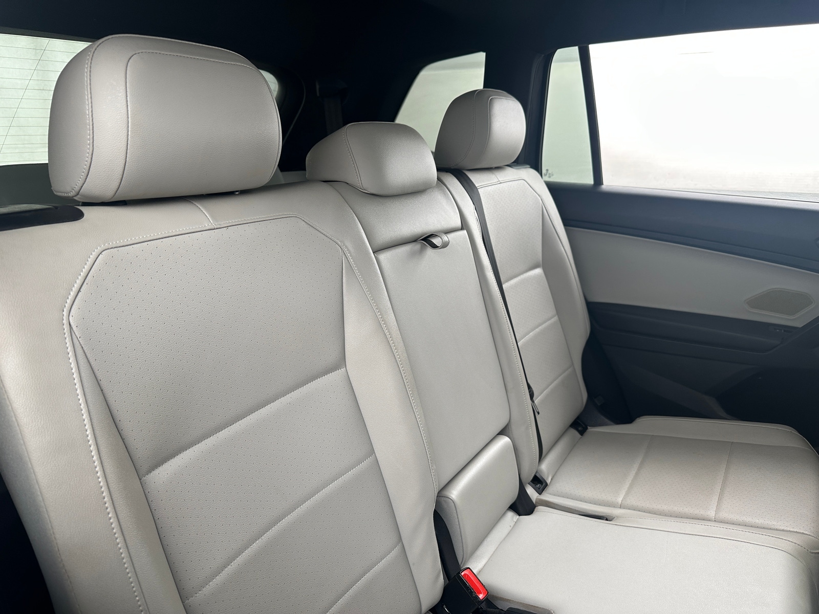 Thumbnail: 2021 Volkswagen Tiguan - 5