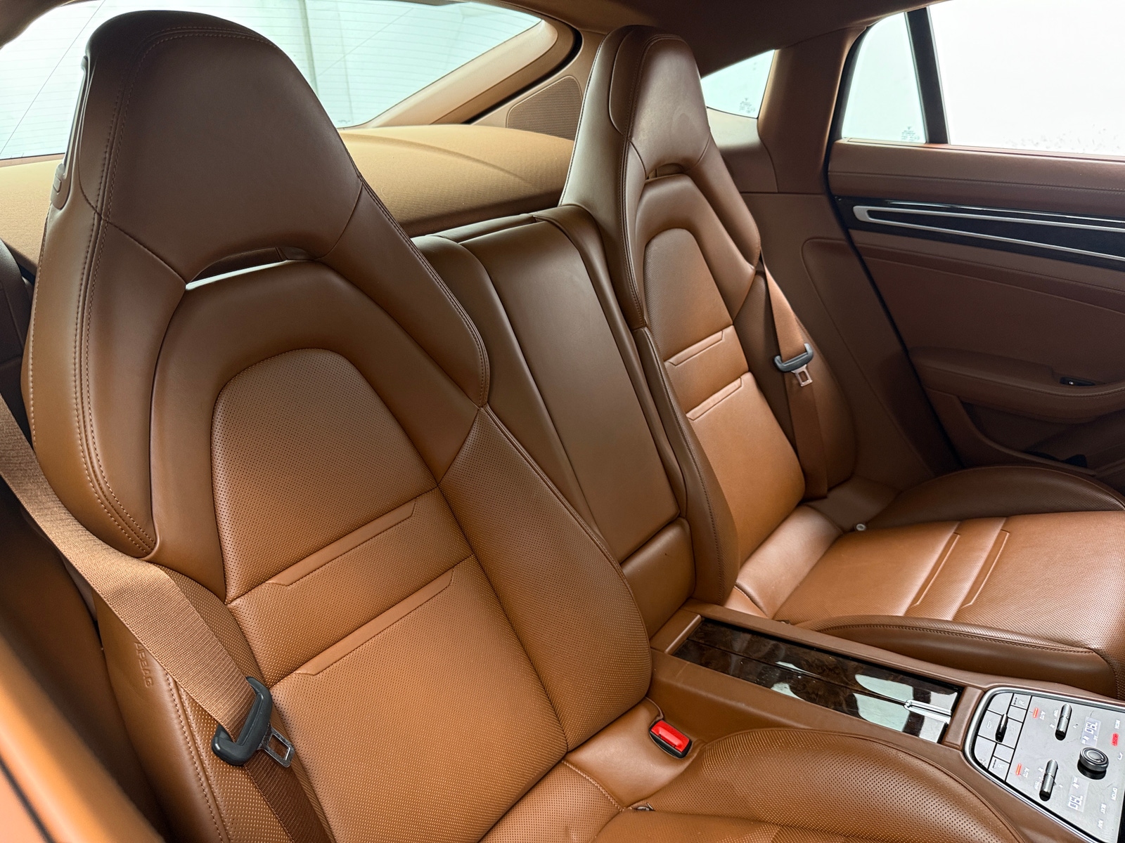 Thumbnail: 2018 Porsche Panamera - 5