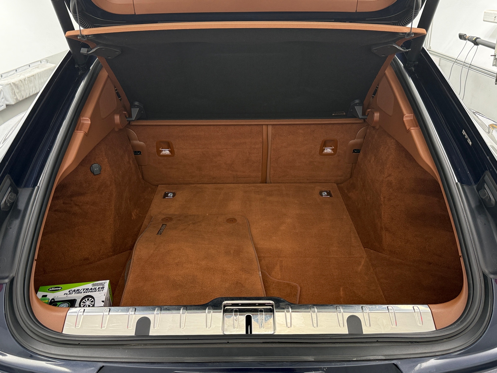 Thumbnail: 2018 Porsche Panamera - 6