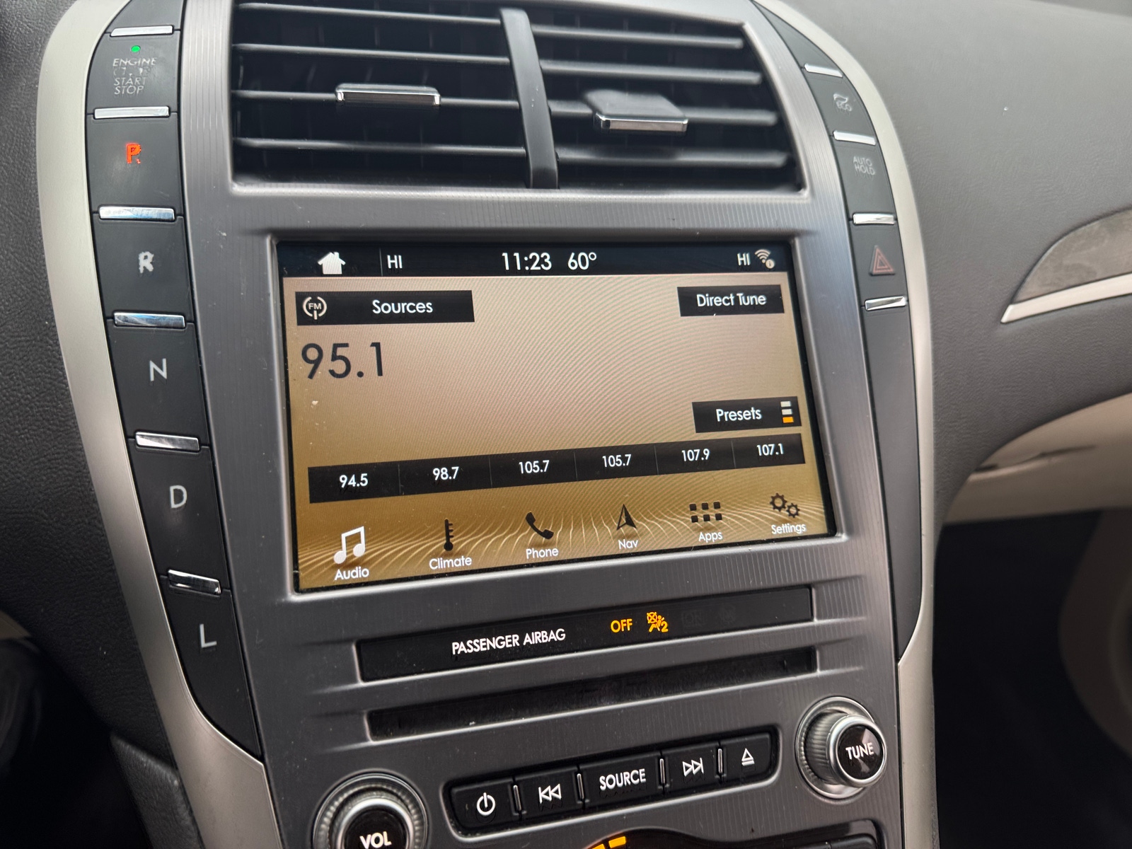 Thumbnail: 2018 Lincoln MKZ - 3