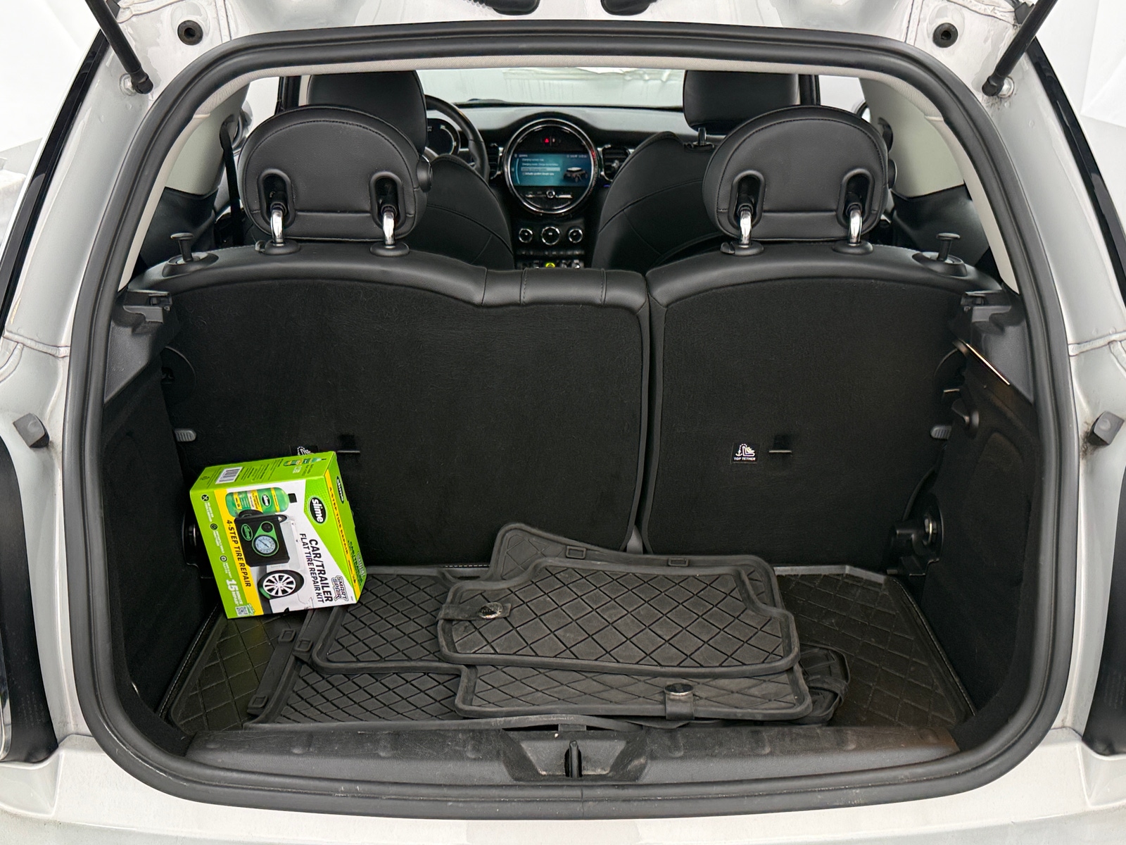 Thumbnail: 2022 MINI Cooper Hardtop - 6