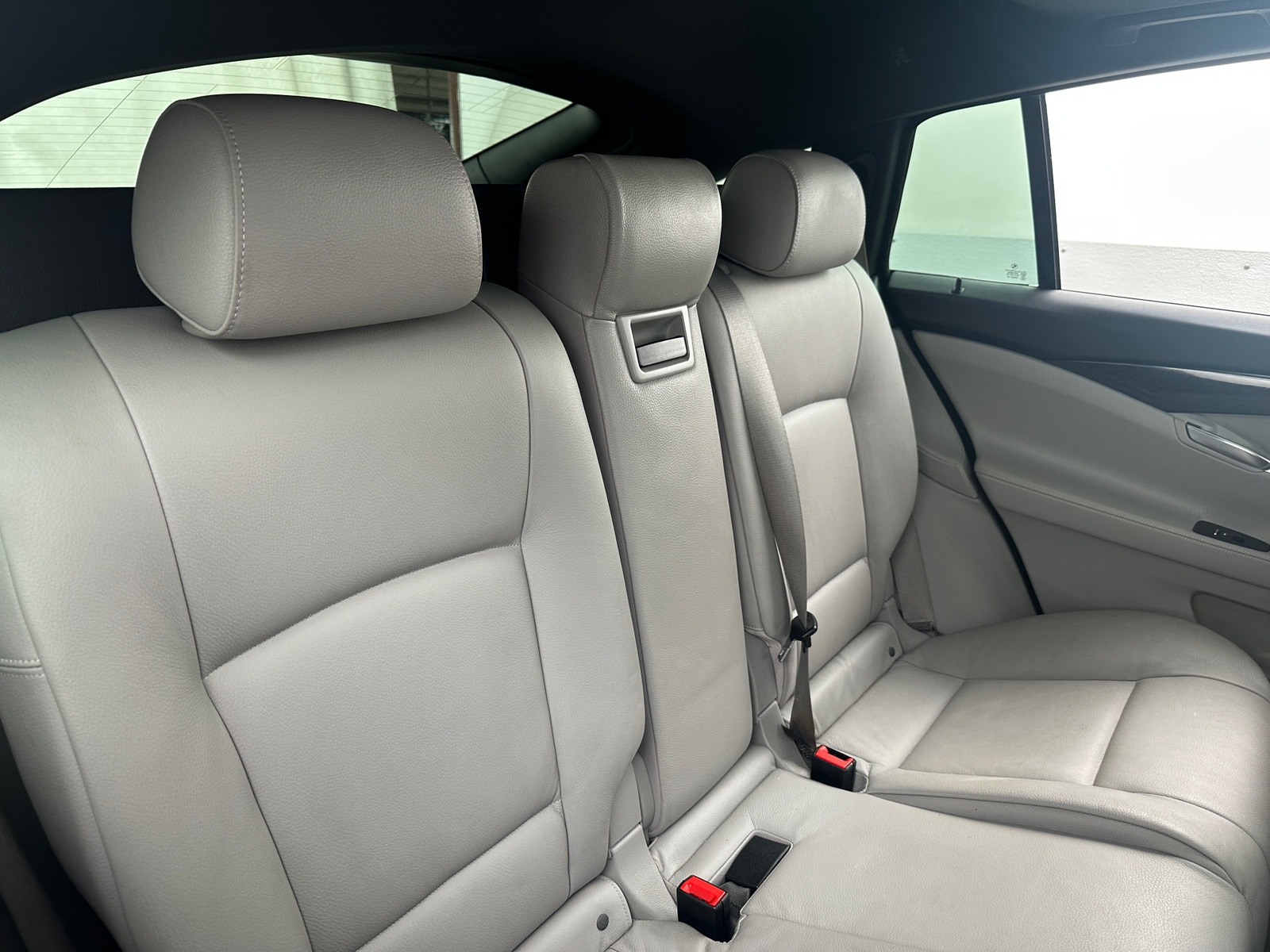 Thumbnail: 2013 BMW 5 Series - 5