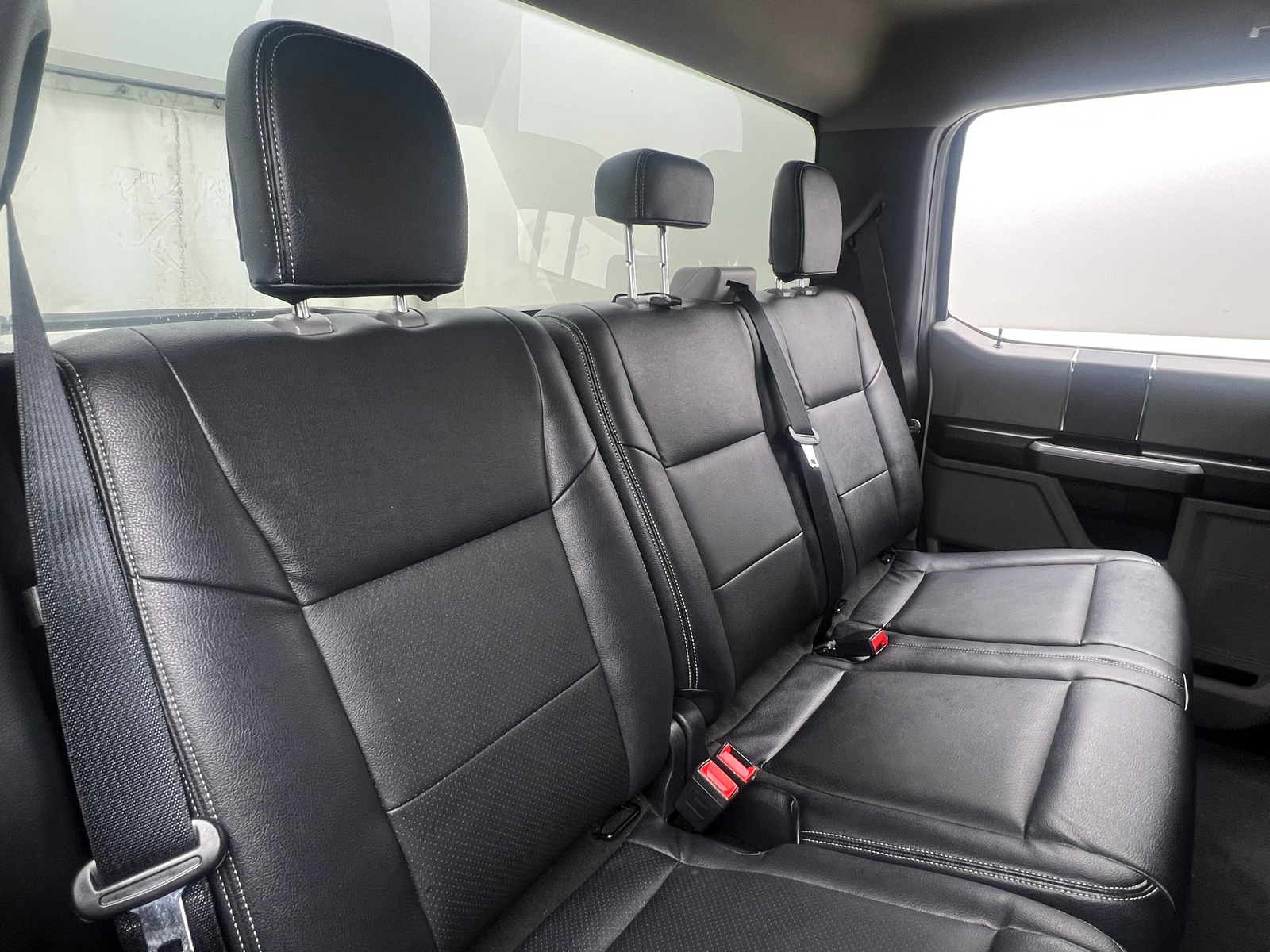 Thumbnail: 2022 Ford Econoline - 6