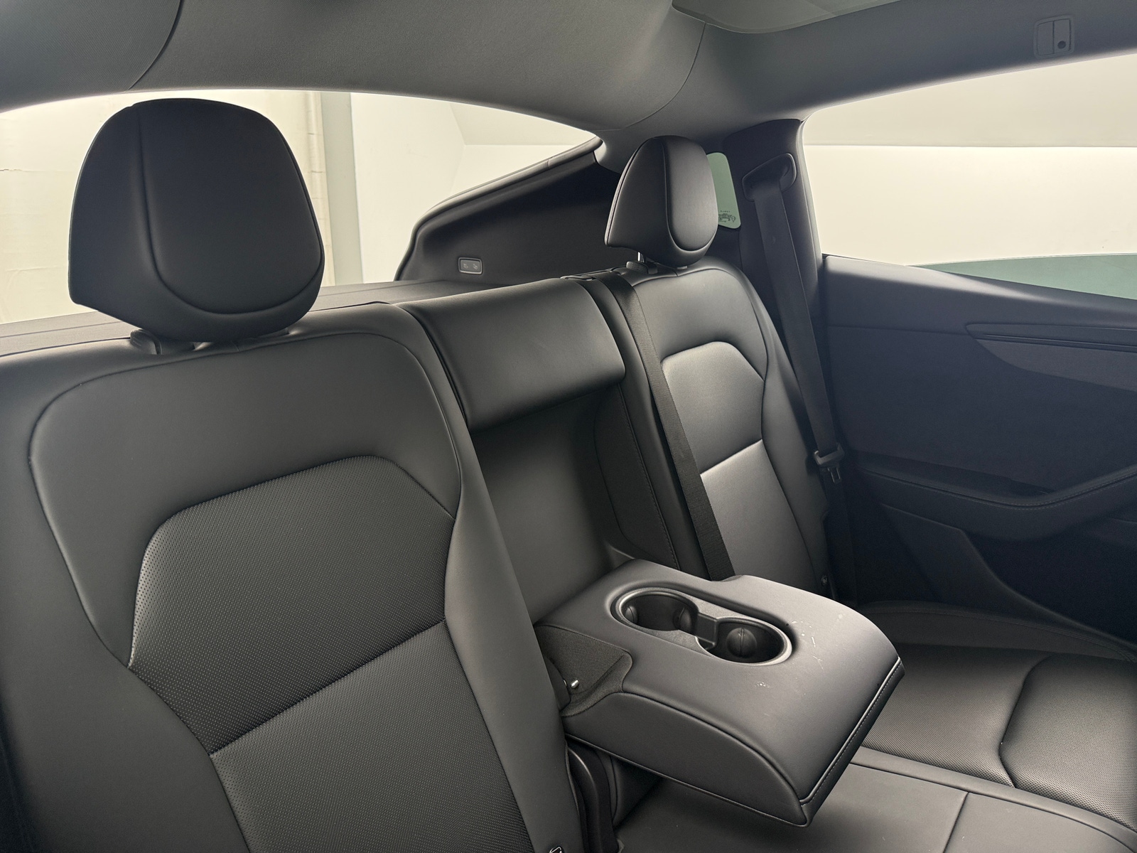 Thumbnail: 2026 Tesla Model Y - 5