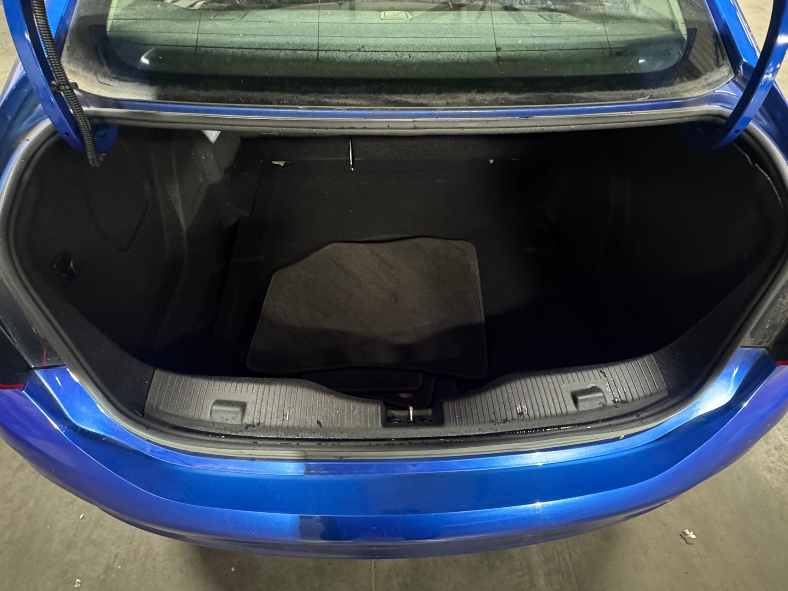 Thumbnail: 2018 Chevrolet Cruze - 7