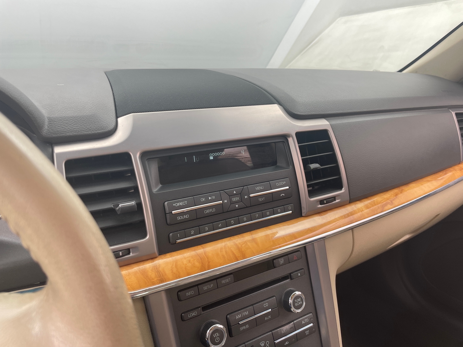 Thumbnail: 2012 Lincoln MKZ - 3