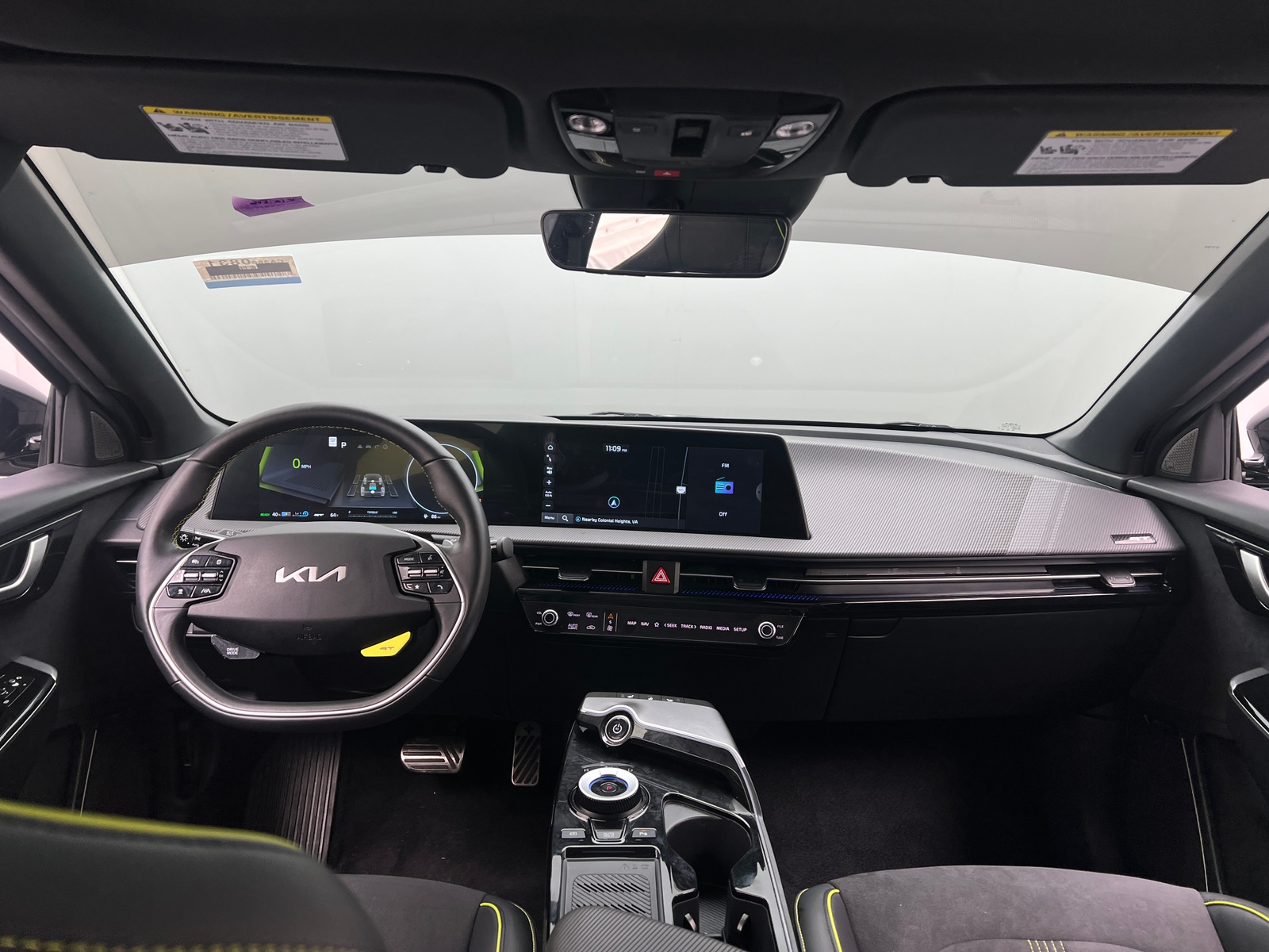 Thumbnail: 2024 Kia EV6 - 2